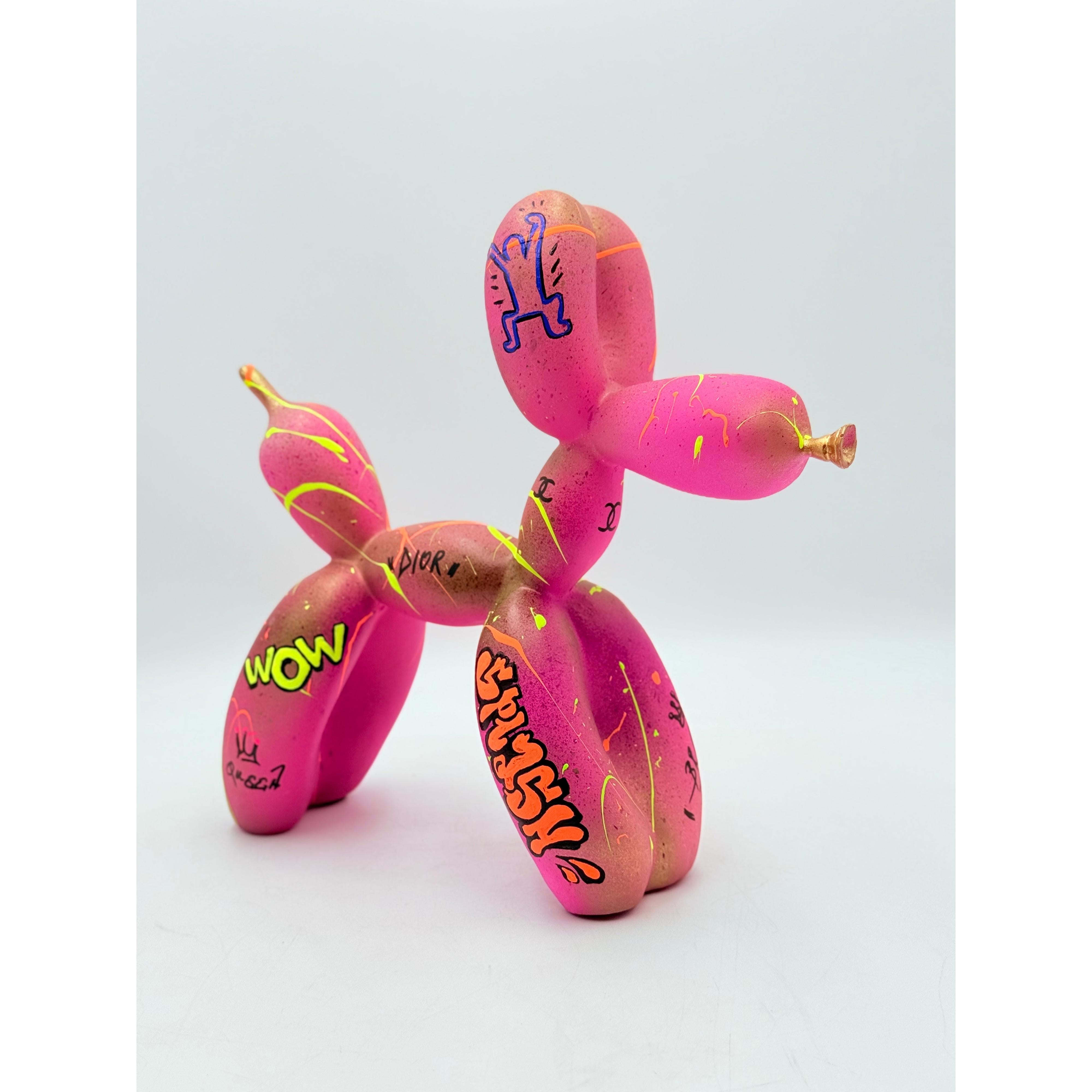 Pembe “Follow Your Dreams” Balon Köpek Heykeli