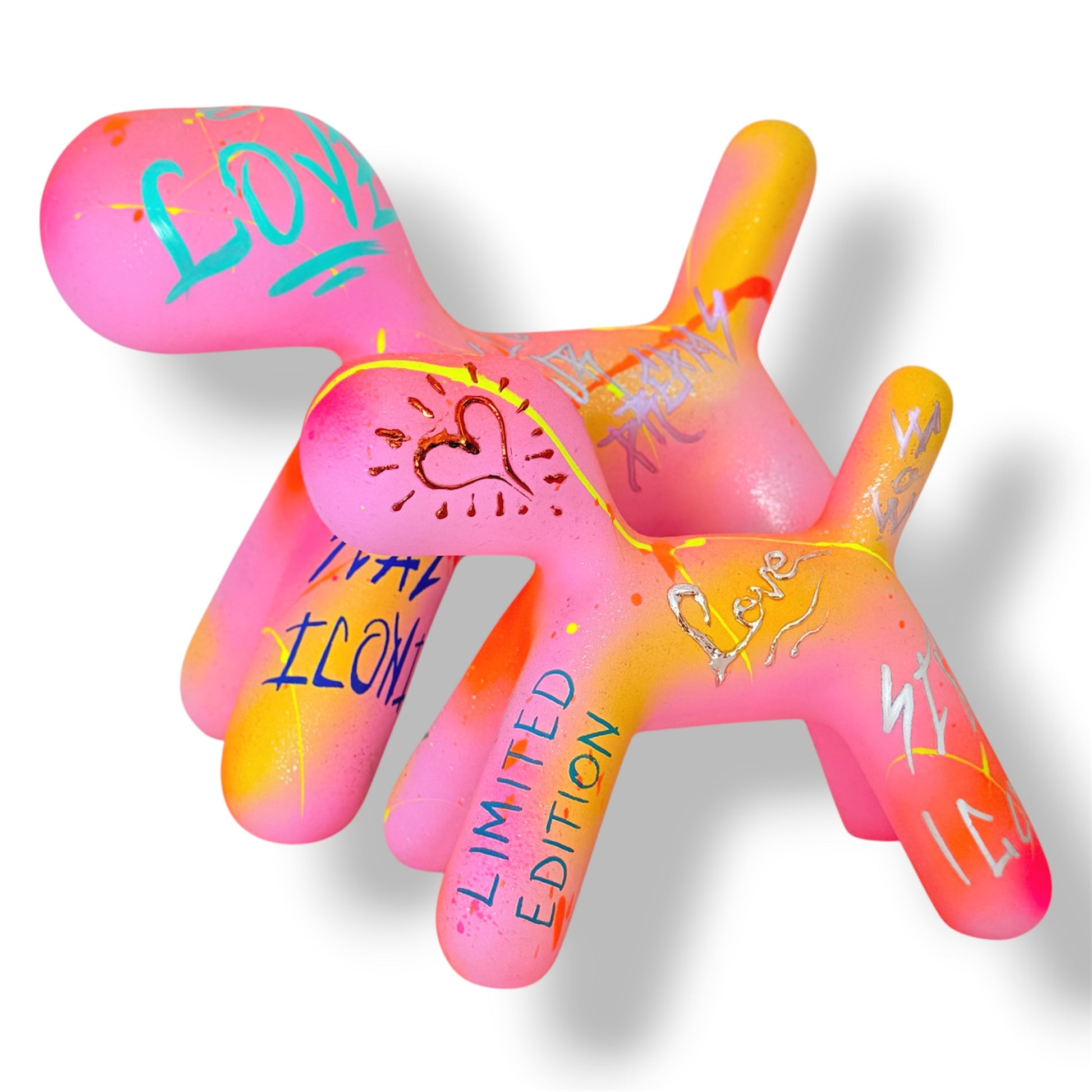 Pembe Puppy Heykel Seti – Graffiti Pop Art Temalı 2’Li Soyut Köpek Heykeli