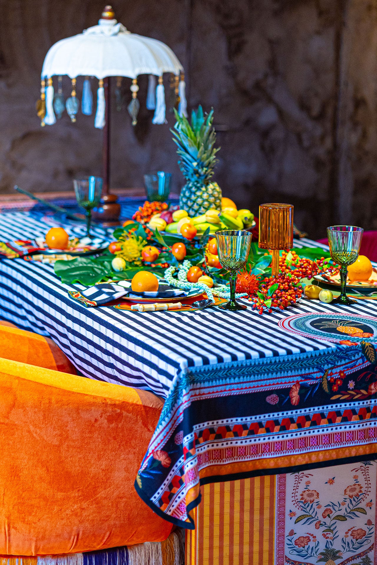 Pine & Line Masa Örtüsü