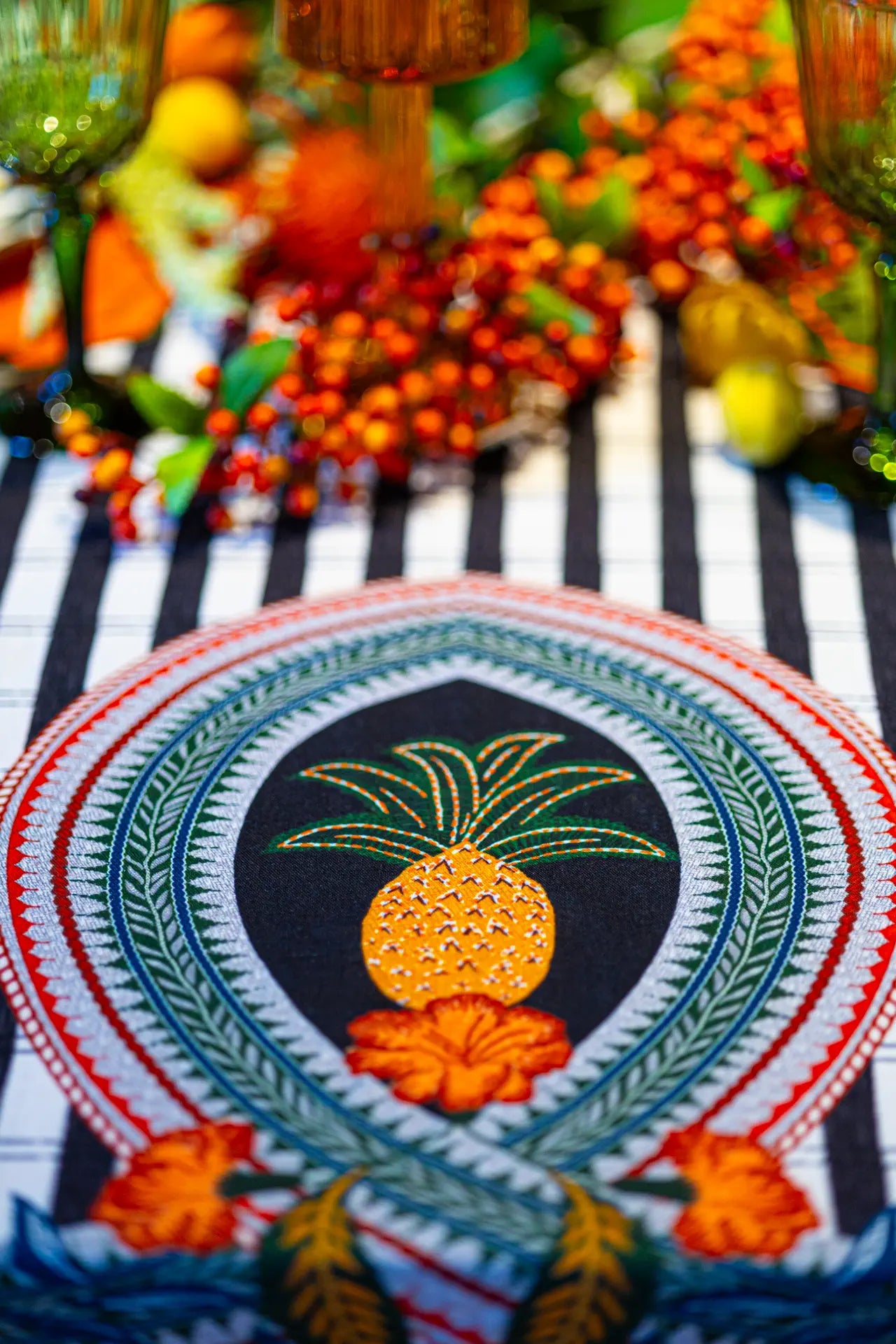 Pine & Line Masa Örtüsü