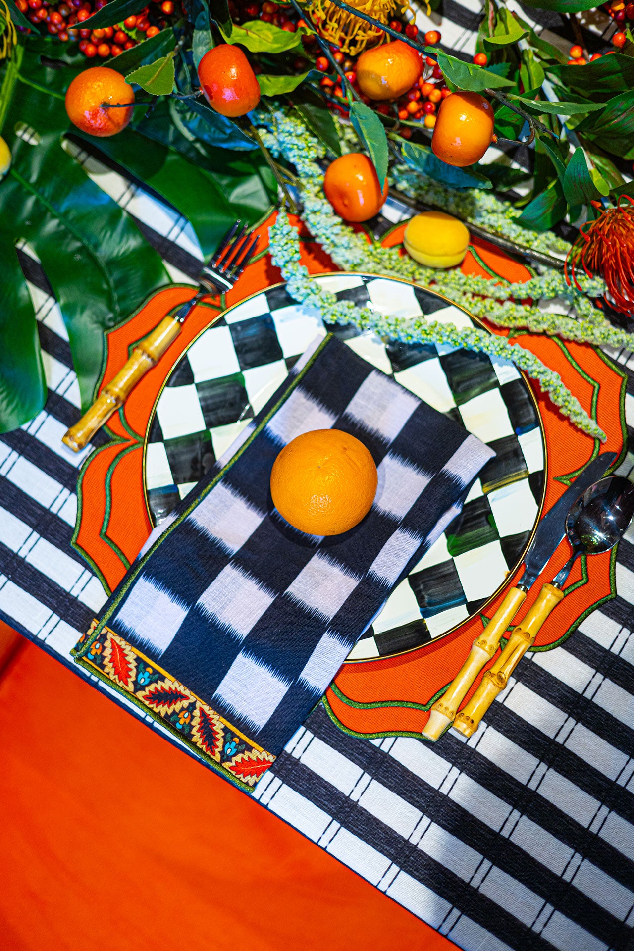 Pine & Line Masa Örtüsü