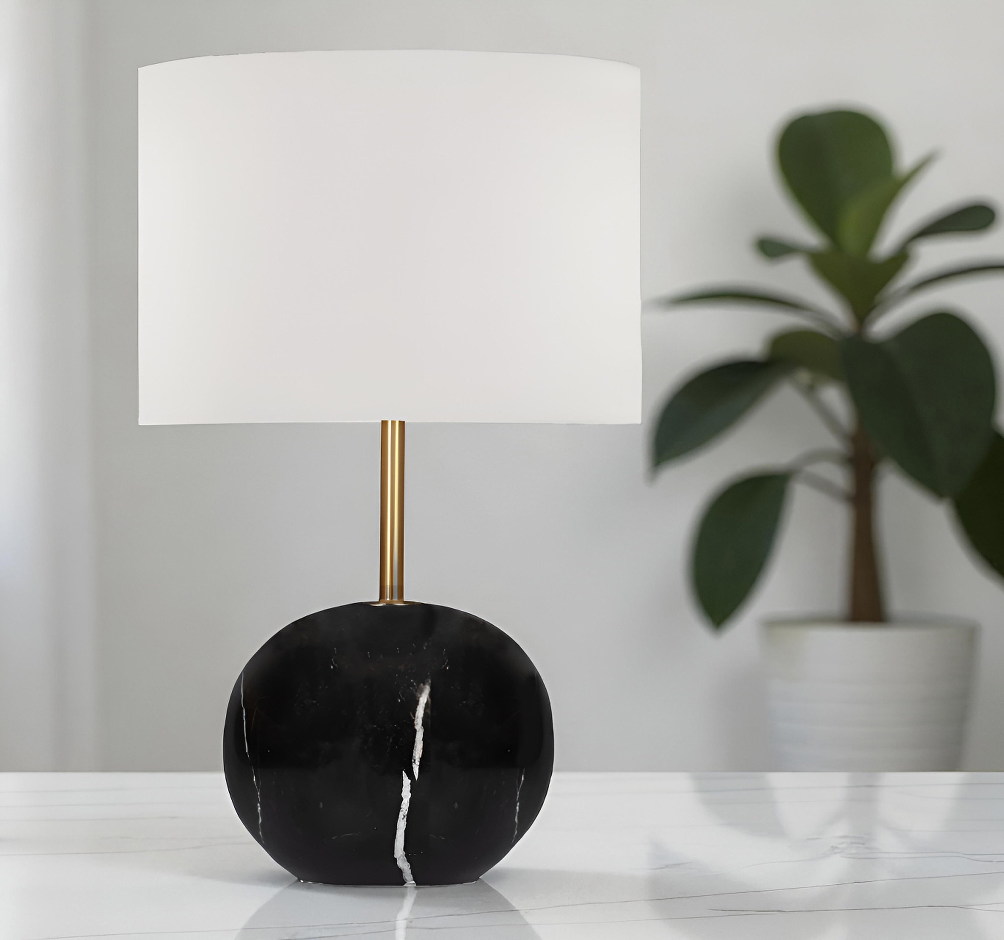Point Siyah Mermer Abajur