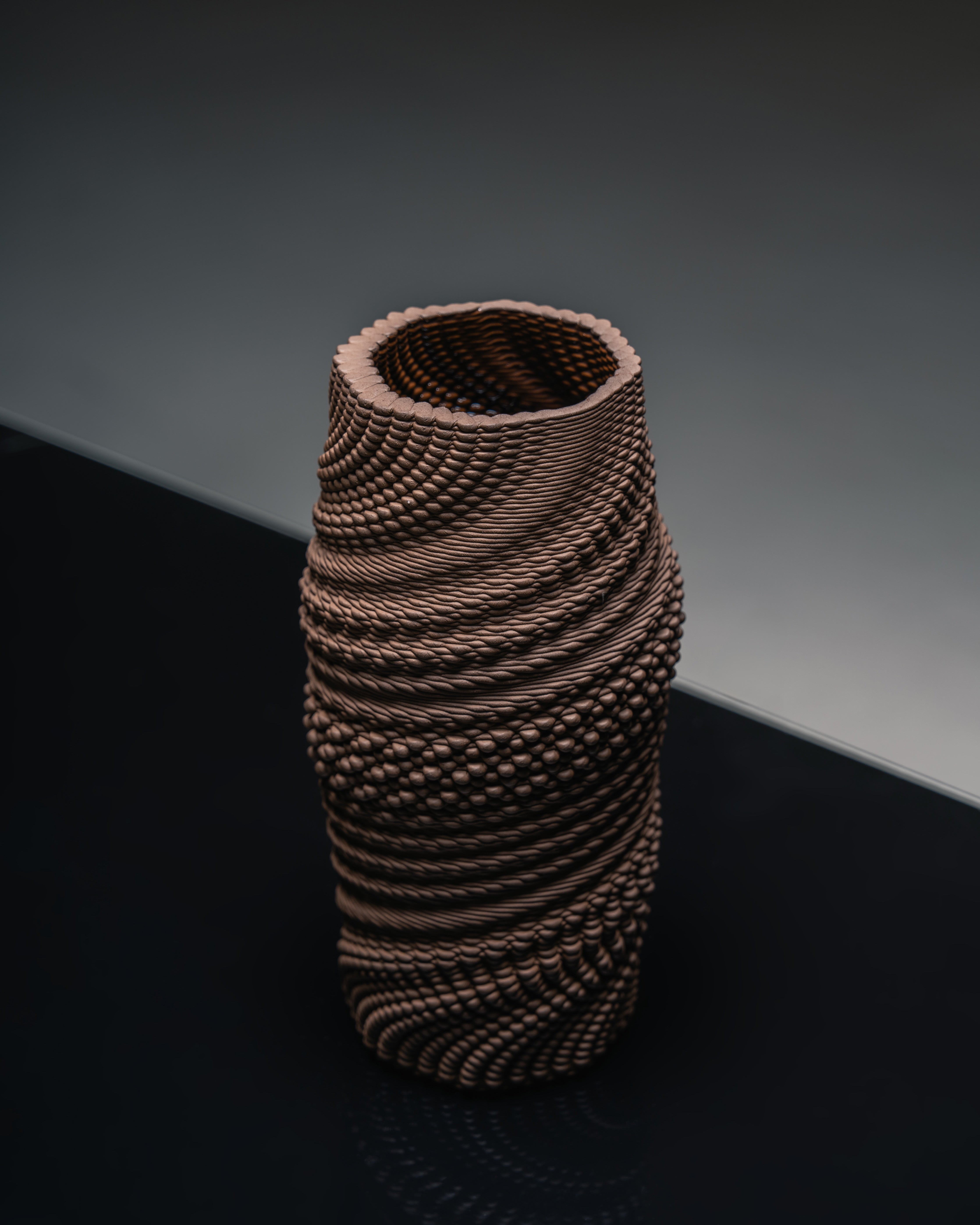 Puncta (Ii) Seramik Vazo-Vazo-Deramic Design-NowShopFun