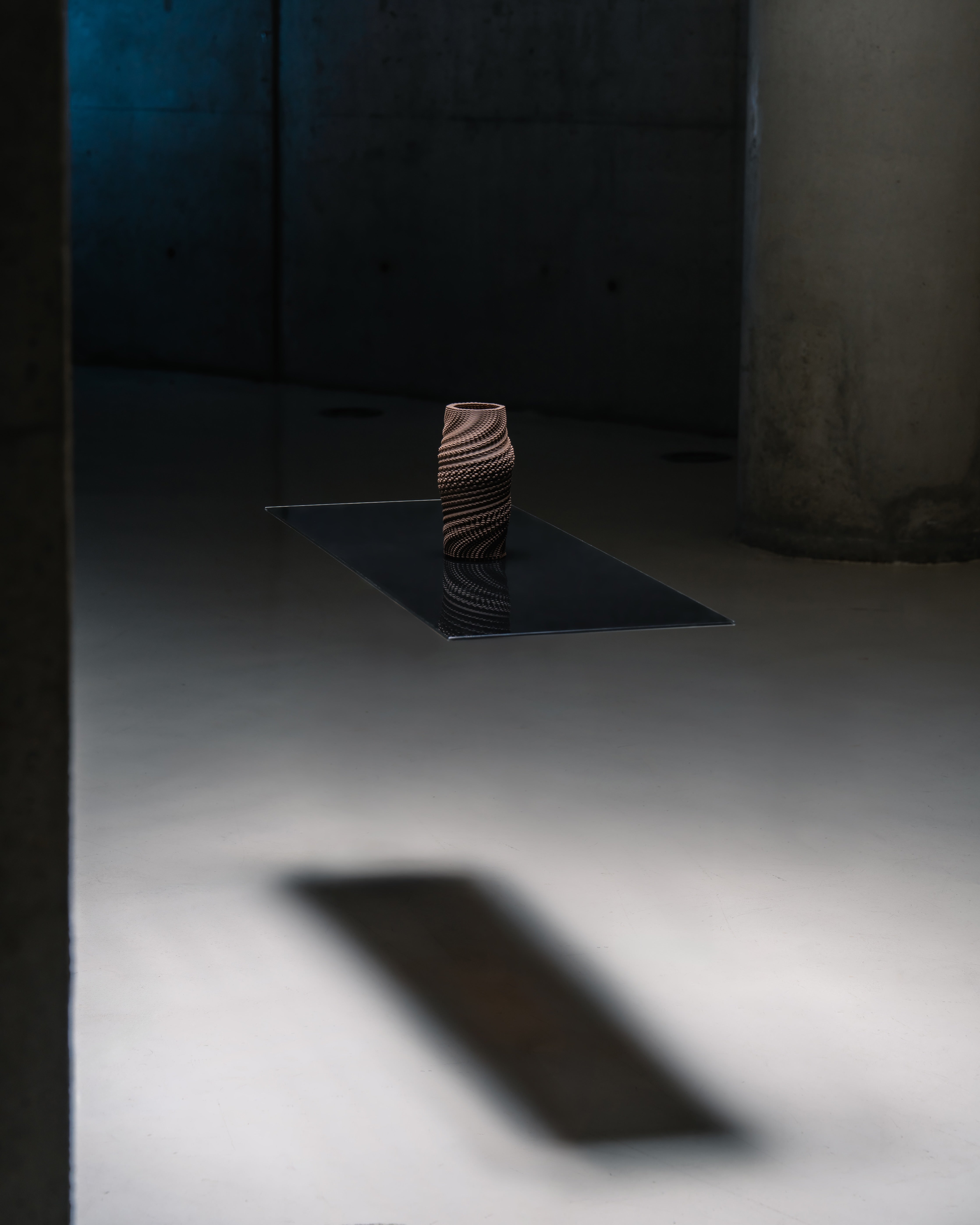 Puncta (Ii) Seramik Vazo-Vazo-Deramic Design-NowShopFun