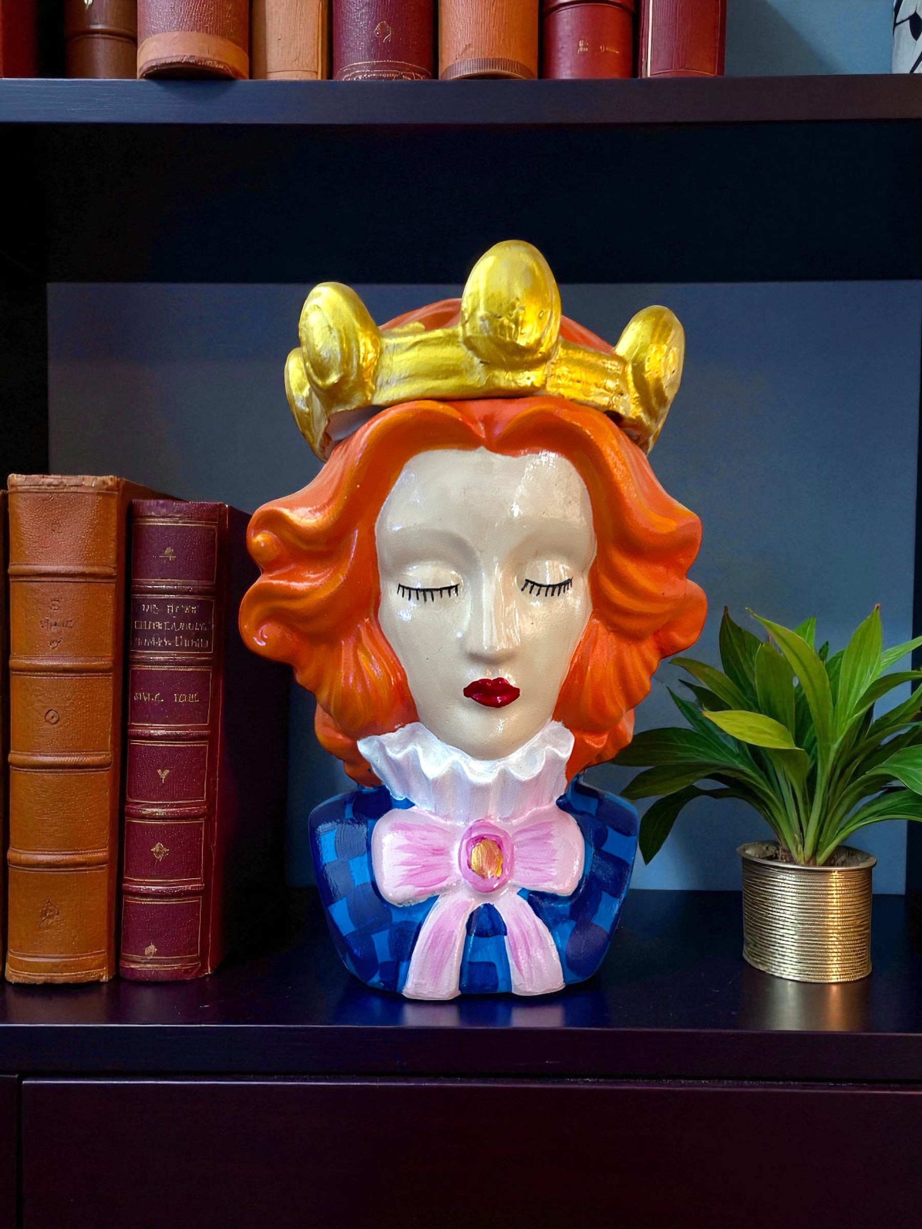 Queen Dekoratif Kapaklı Obje