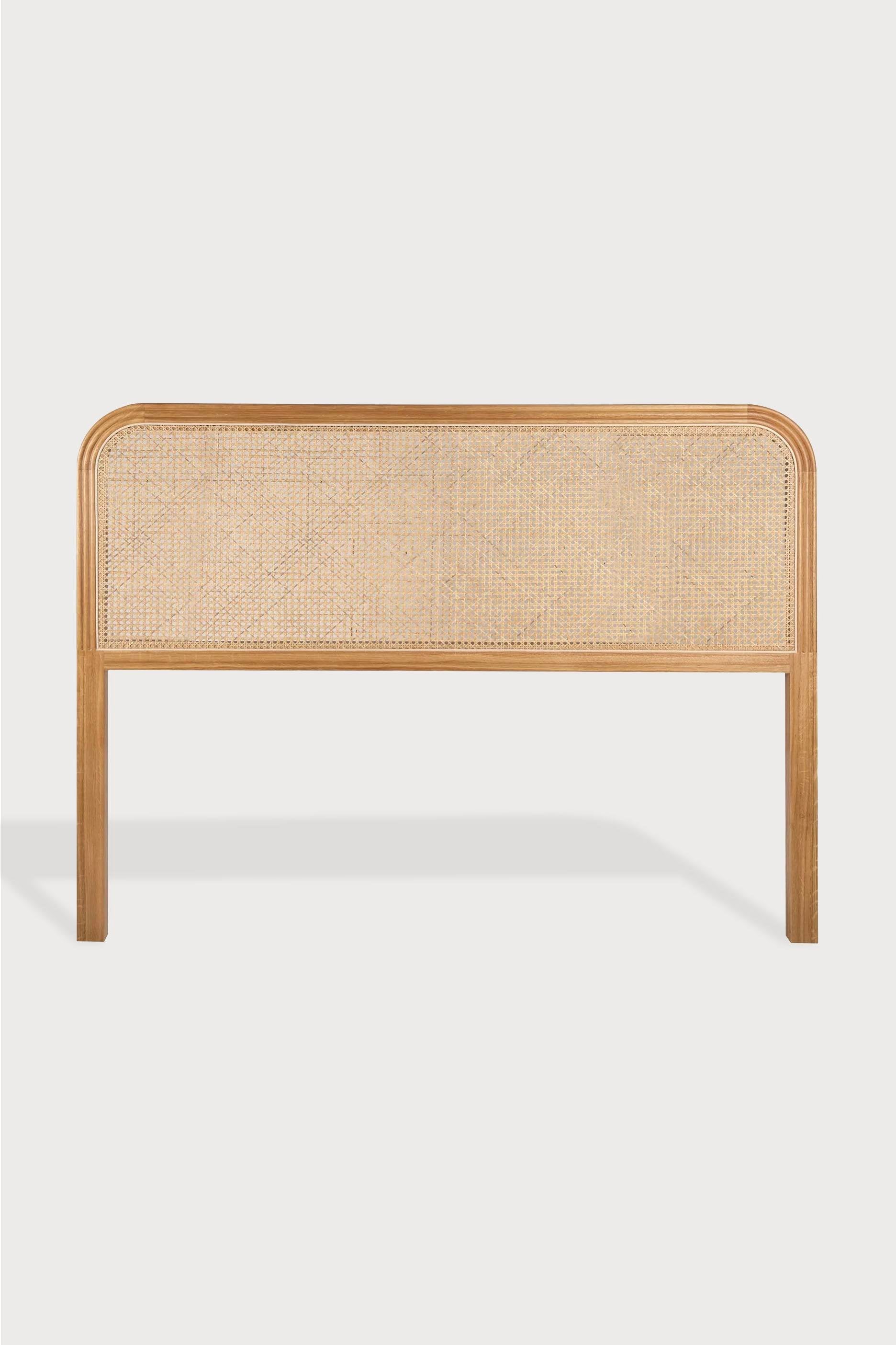 Rattan Elegance Başlık