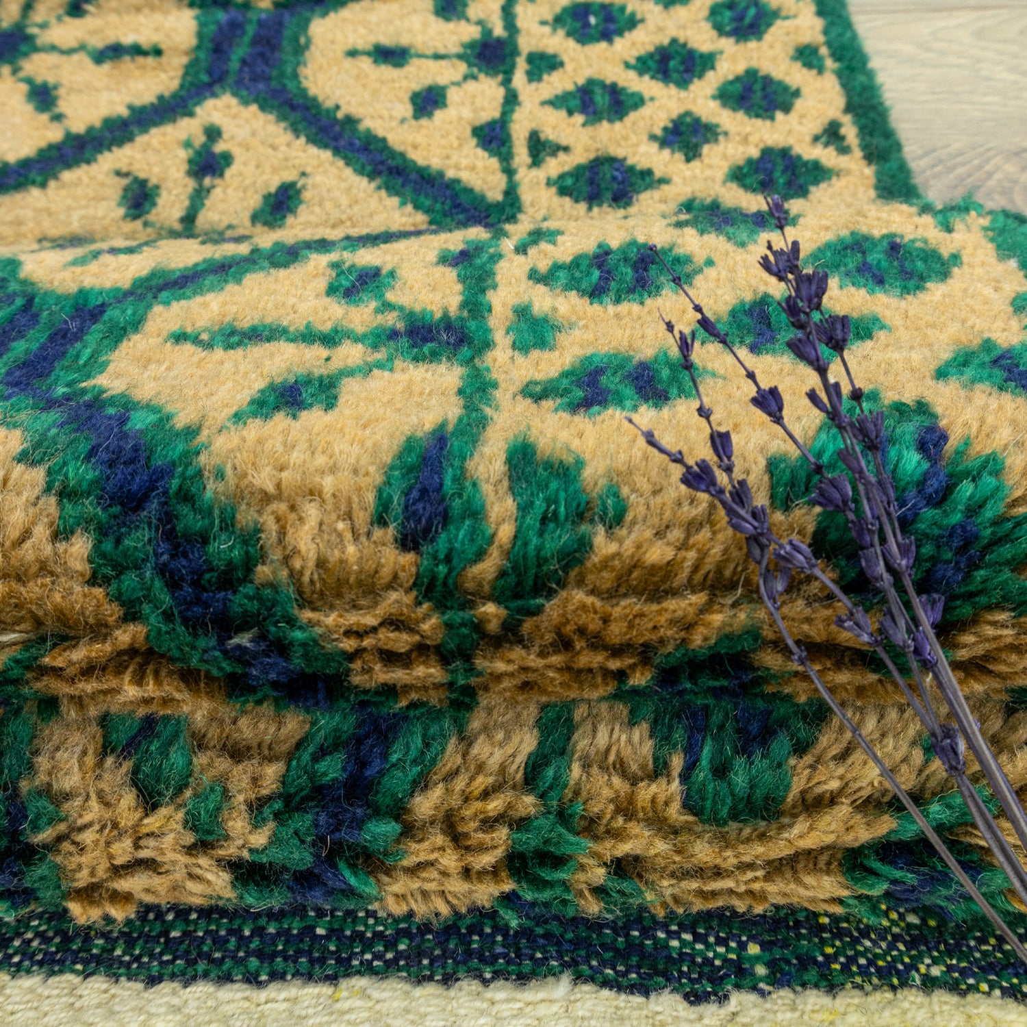 Razavi Geometrik Desenli Tülü Halı 120x178 cm
