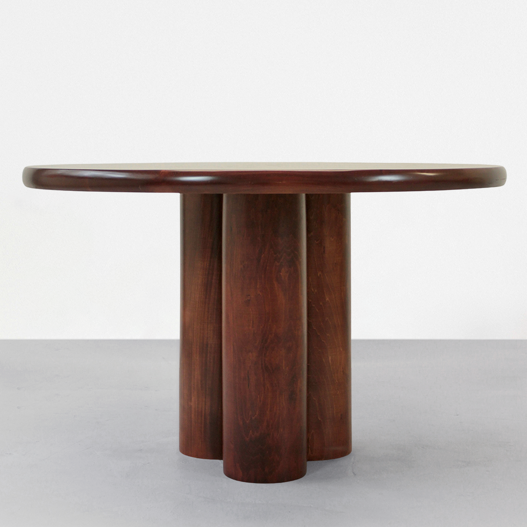 Round Table
