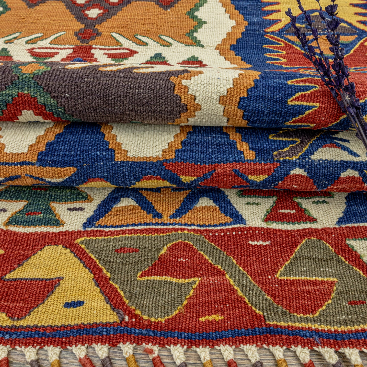 Rhea Hotamış El Dokuma Yün Kilim 140X187 Cm