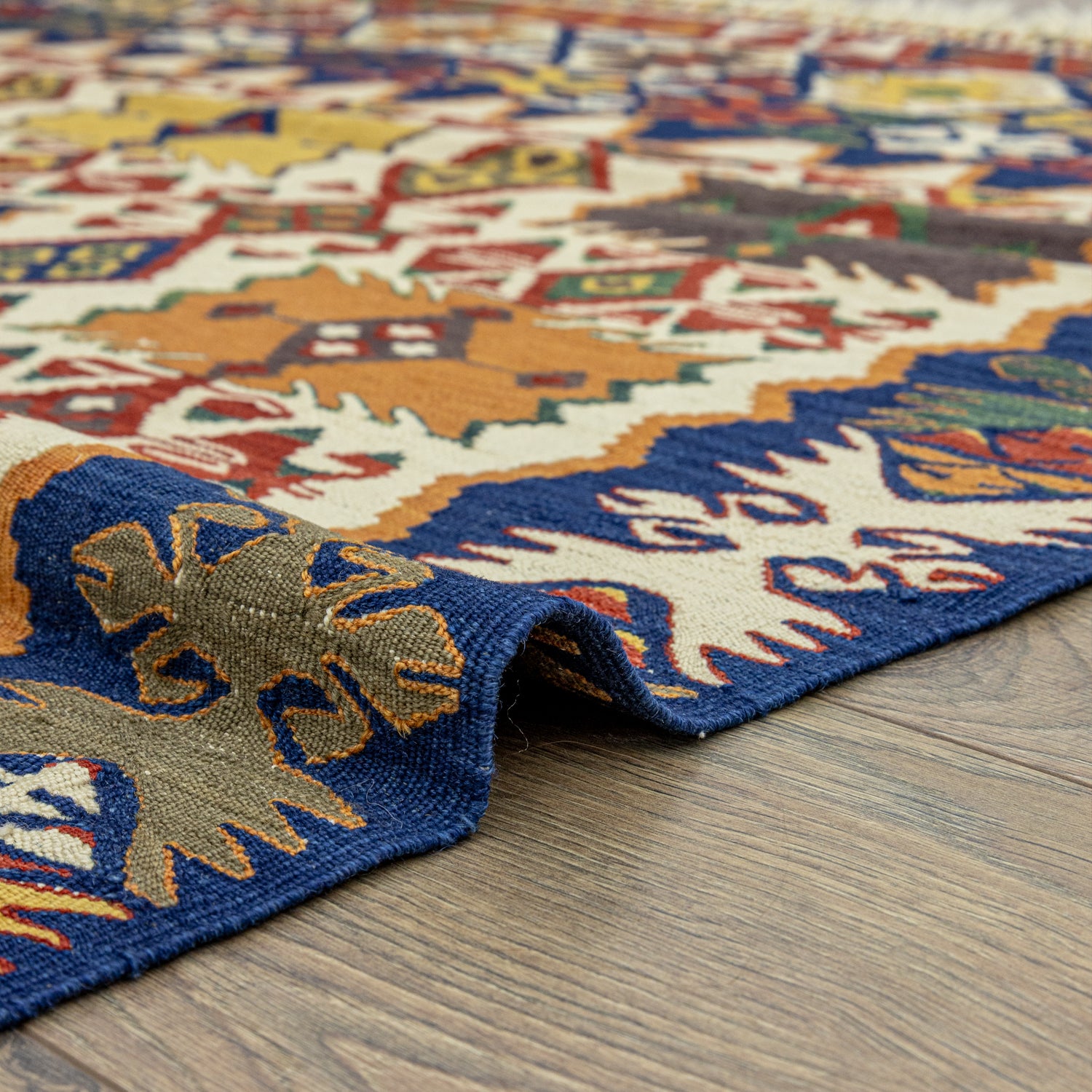 Rhea Hotamış El Dokuma Yün Kilim 140X187 Cm