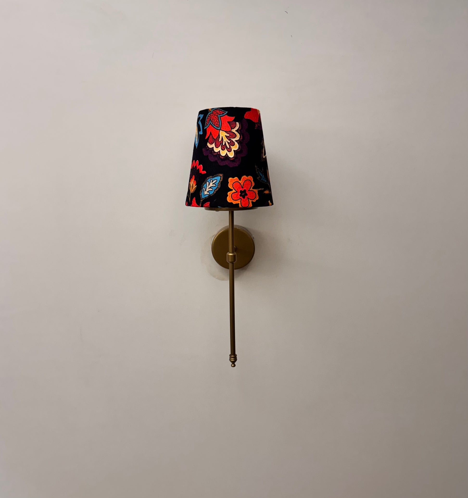 Rhythm Şarjlı Aplik No: 6