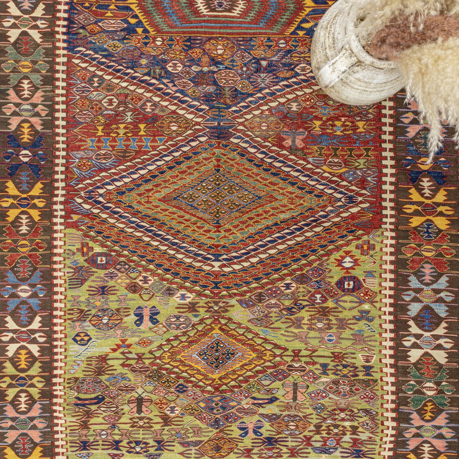 Rinat Etnik Tasarımlı Nuzumla Kilim 149x187 cm-Kilim-Soho Antiq-NowShopFun