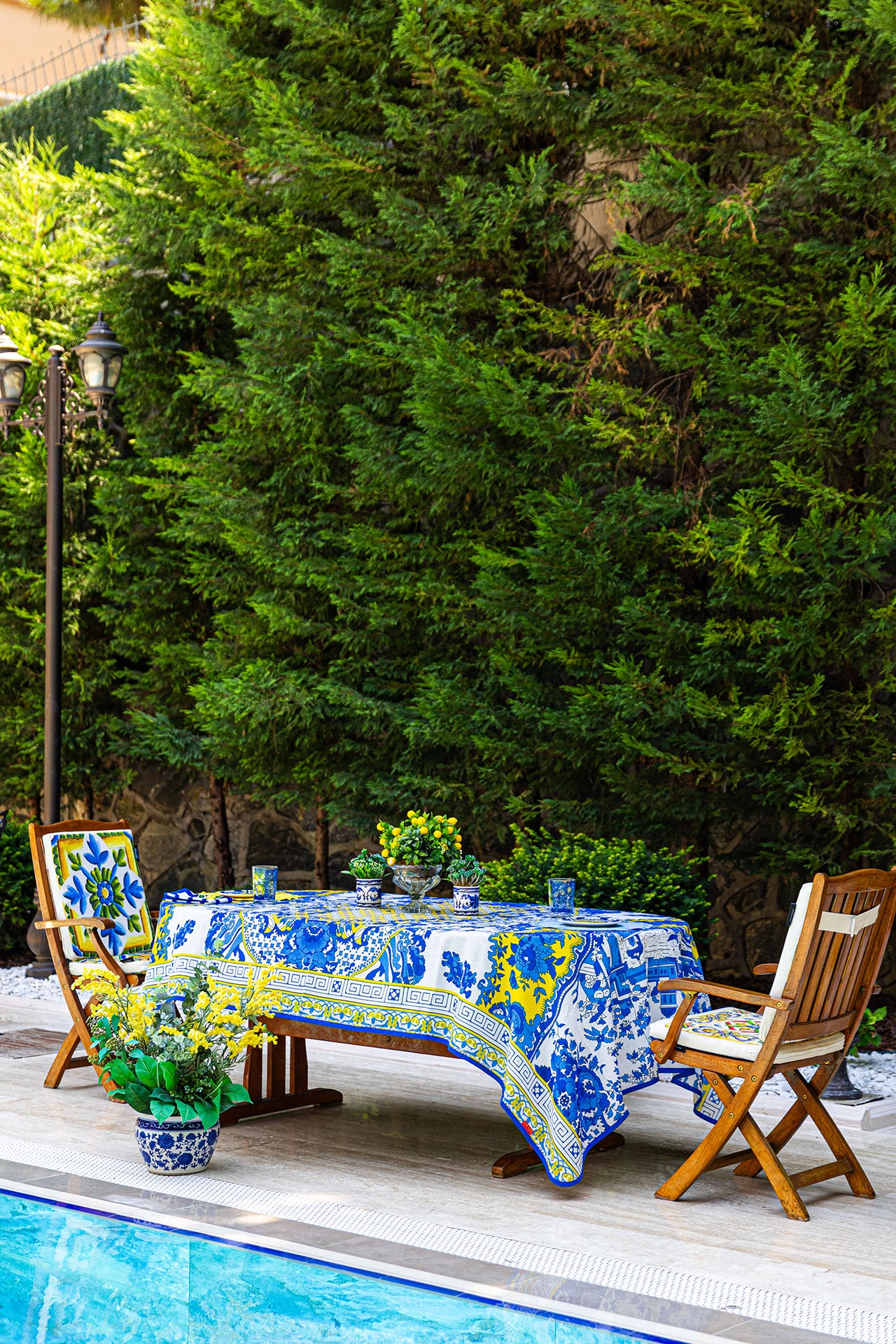 Riviera Masa Örtüsü