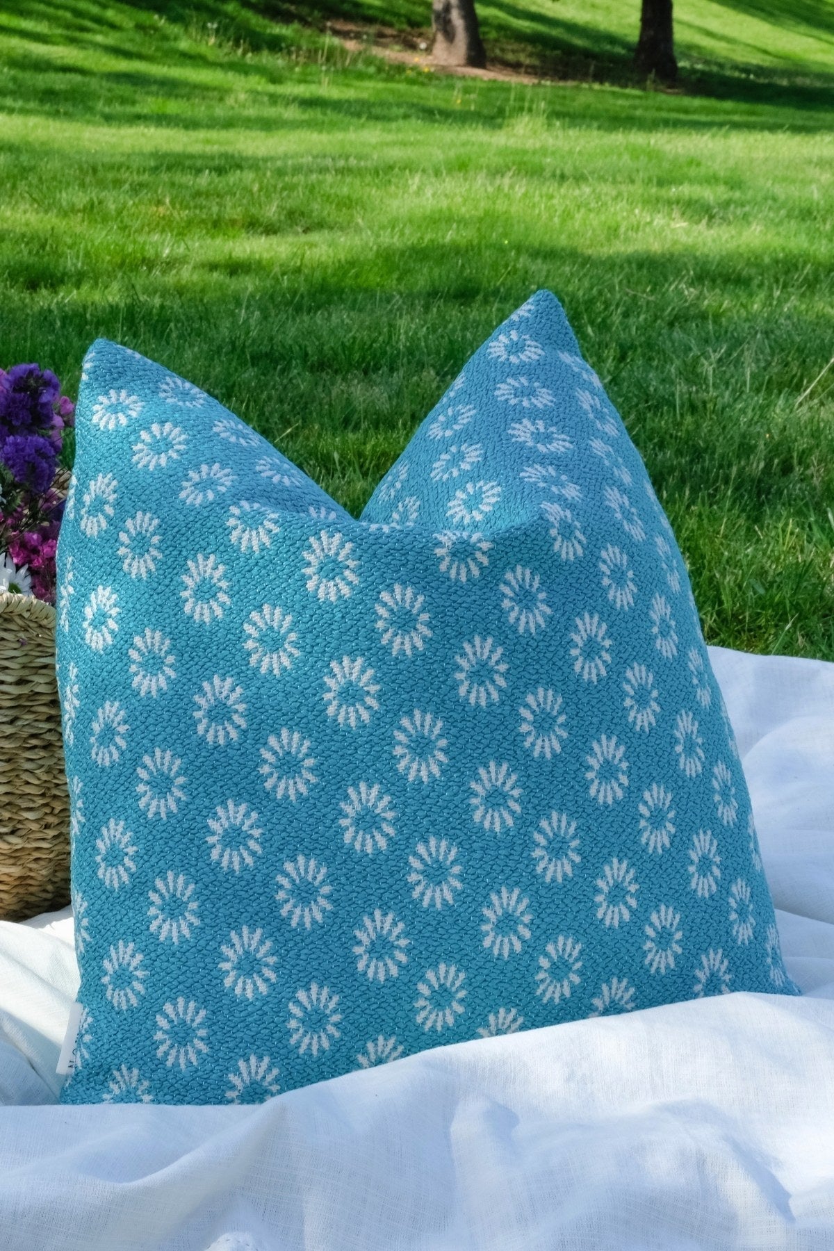 Riviera Picnic - Çiçek Desenli Çok Renkli Outdoor Kırlent Seti