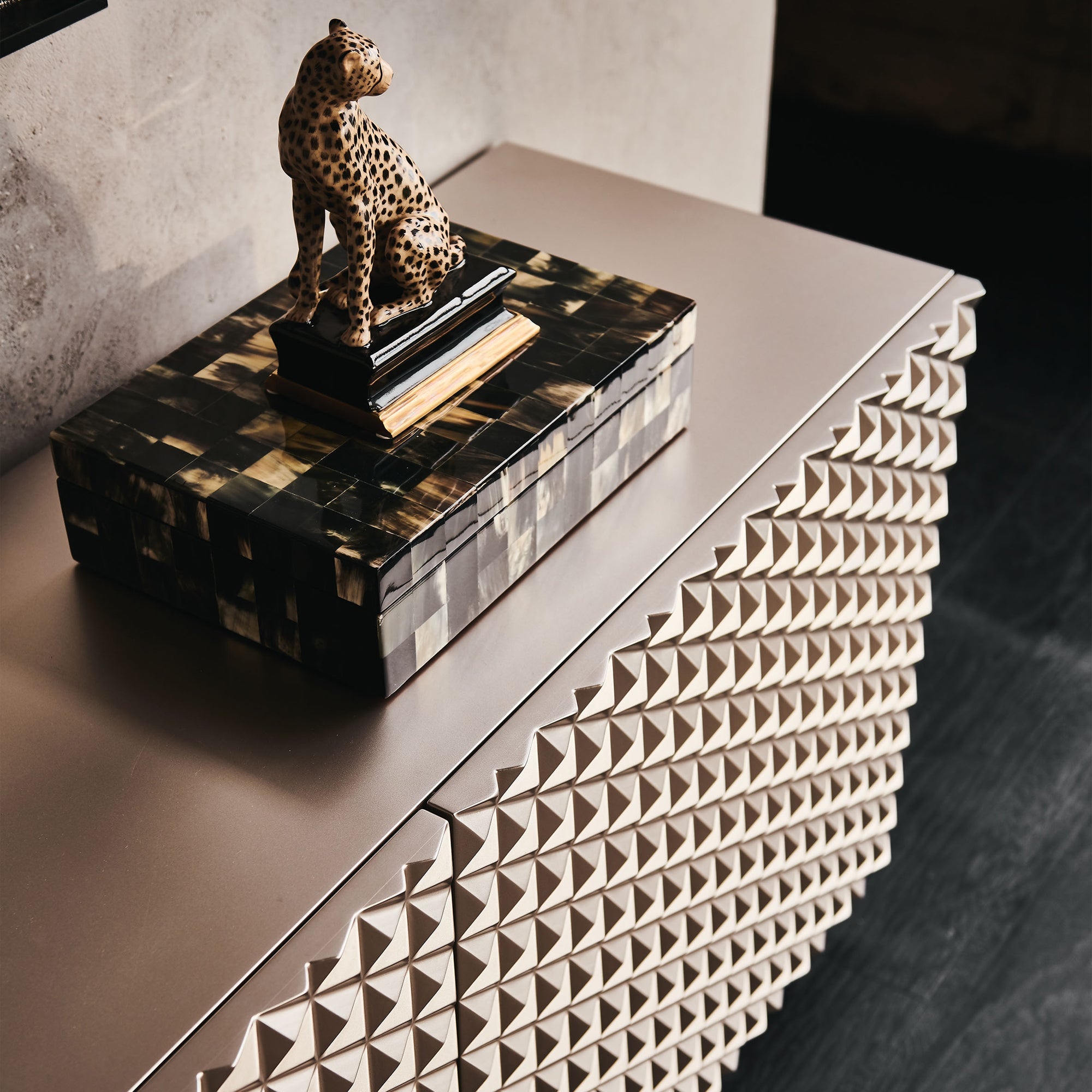 Royalton Titanyum Renk Ahşap Büfe-Büfe-Cattelan Italia-NowShopFun