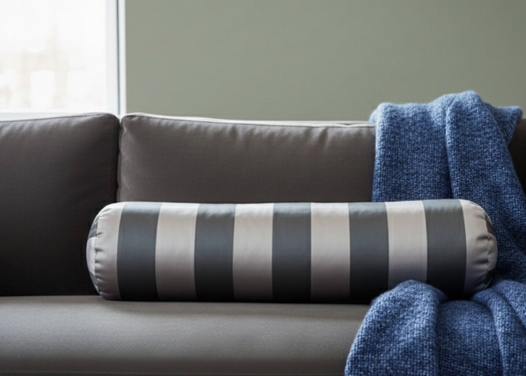 Ruki, Çizgili Kadife Dolgulu Sosis Yastık