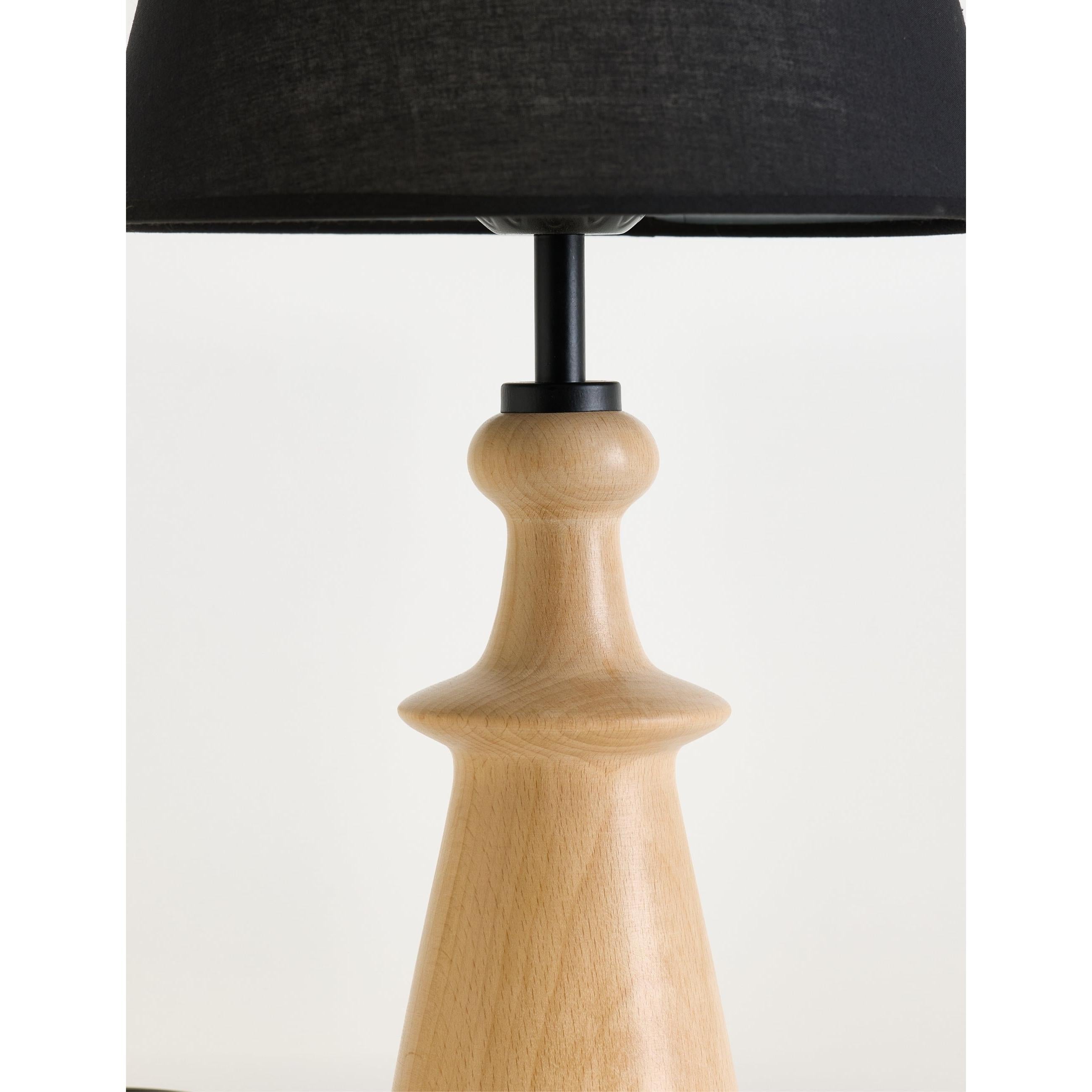 Sandnes Kumaş Şapkalı Ahşap Abajur