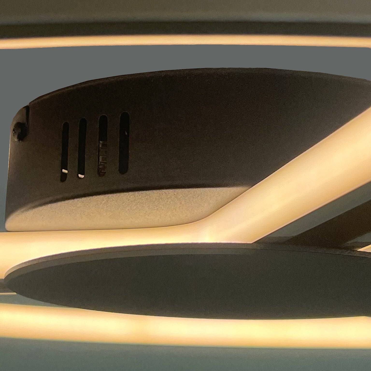 Segmented Plafonyer Led Avize