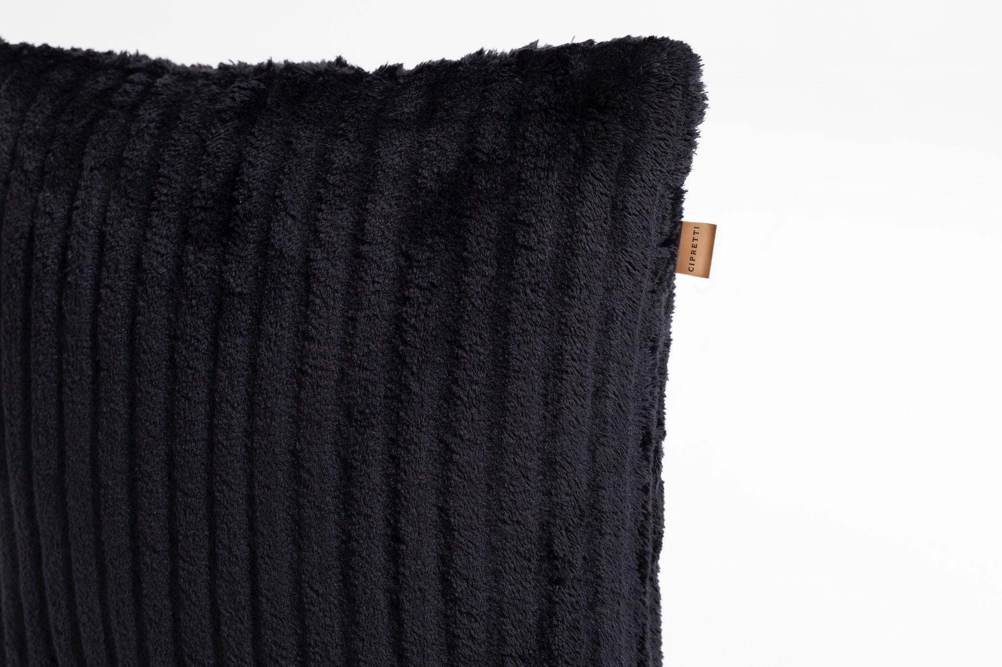 Şerit Detaylı Siyah Kırlent