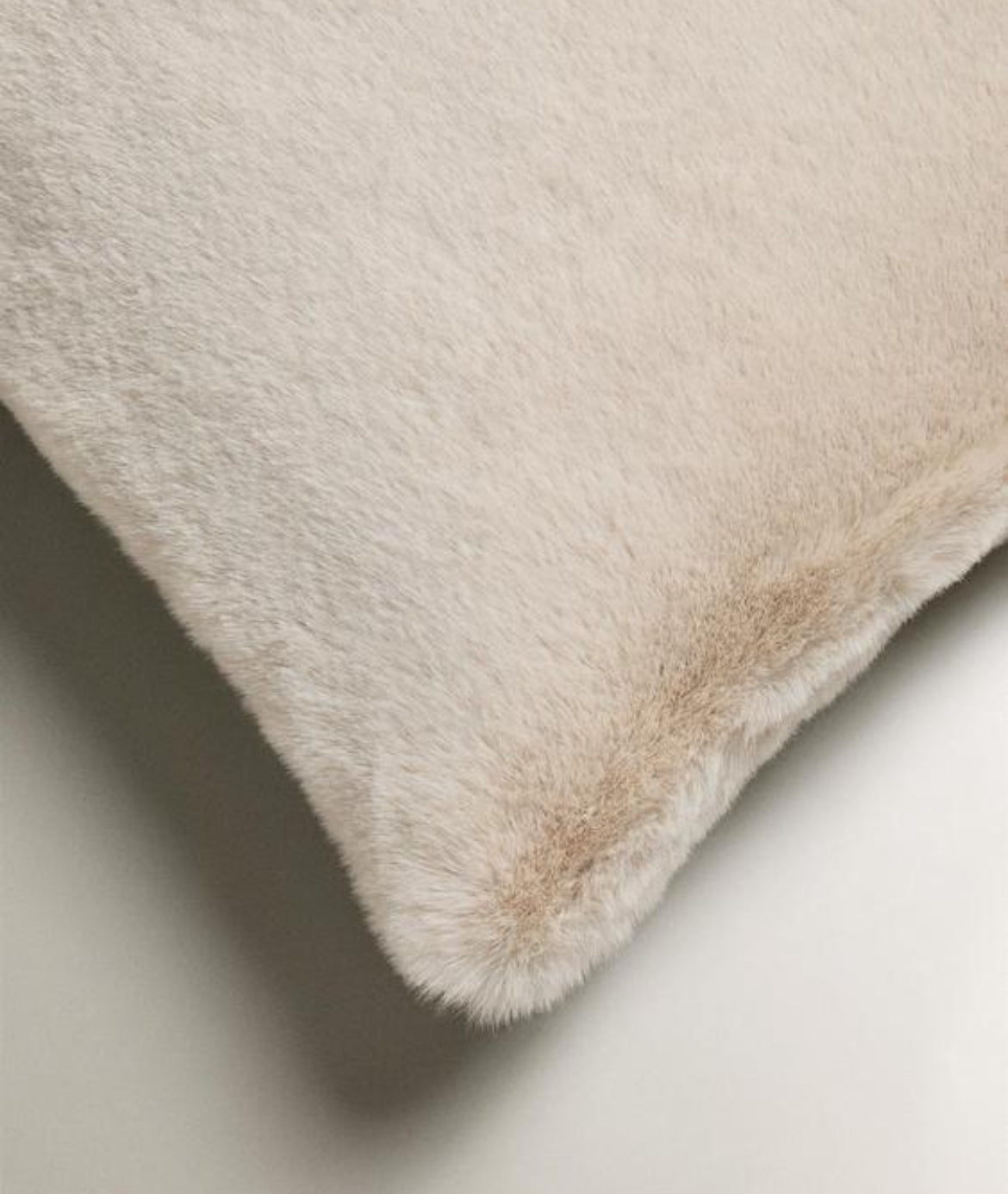 Seth Suni Kürk Kırlent Kılıfı