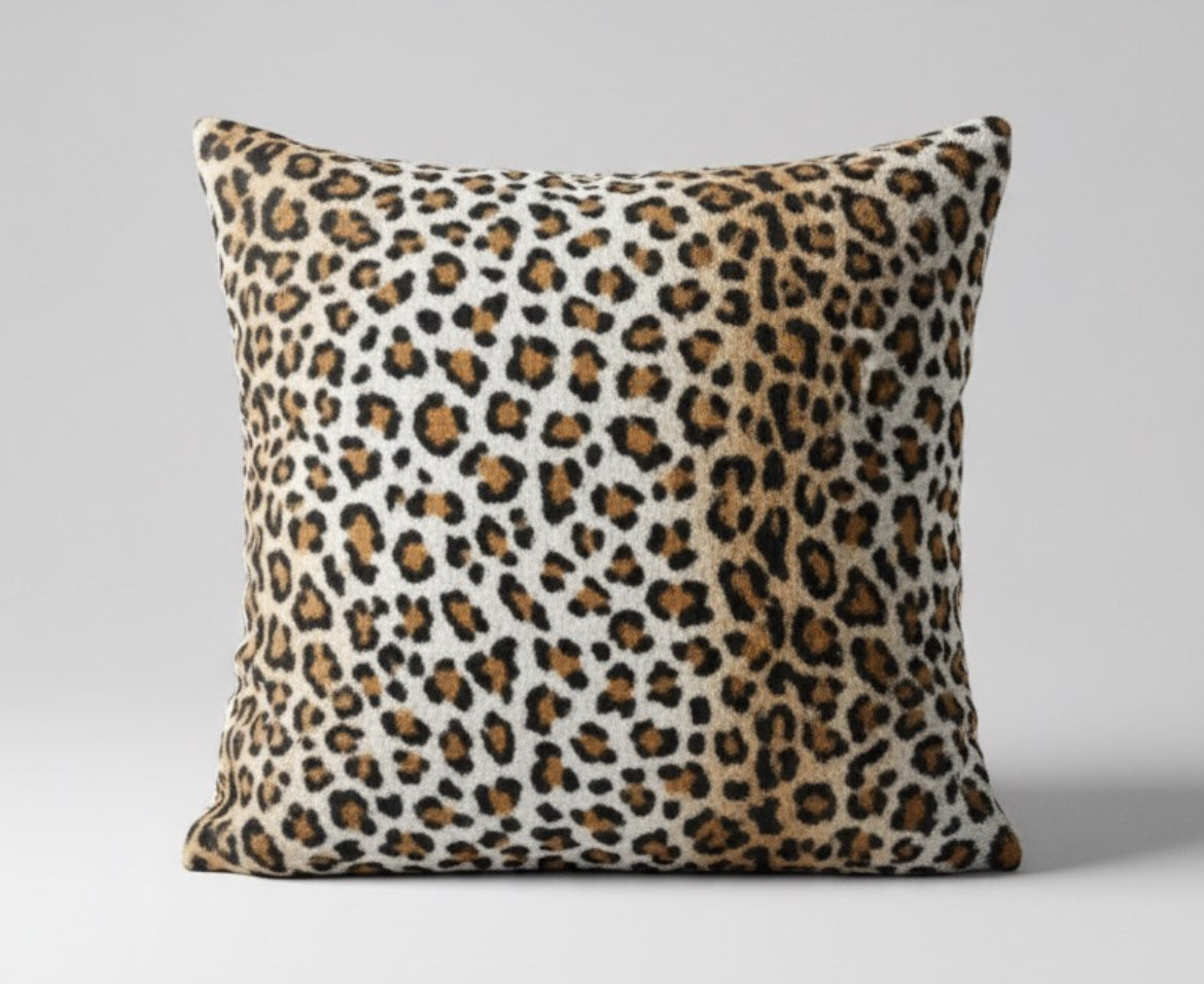 Seth Suni Kürk Kırlent Kılıfı