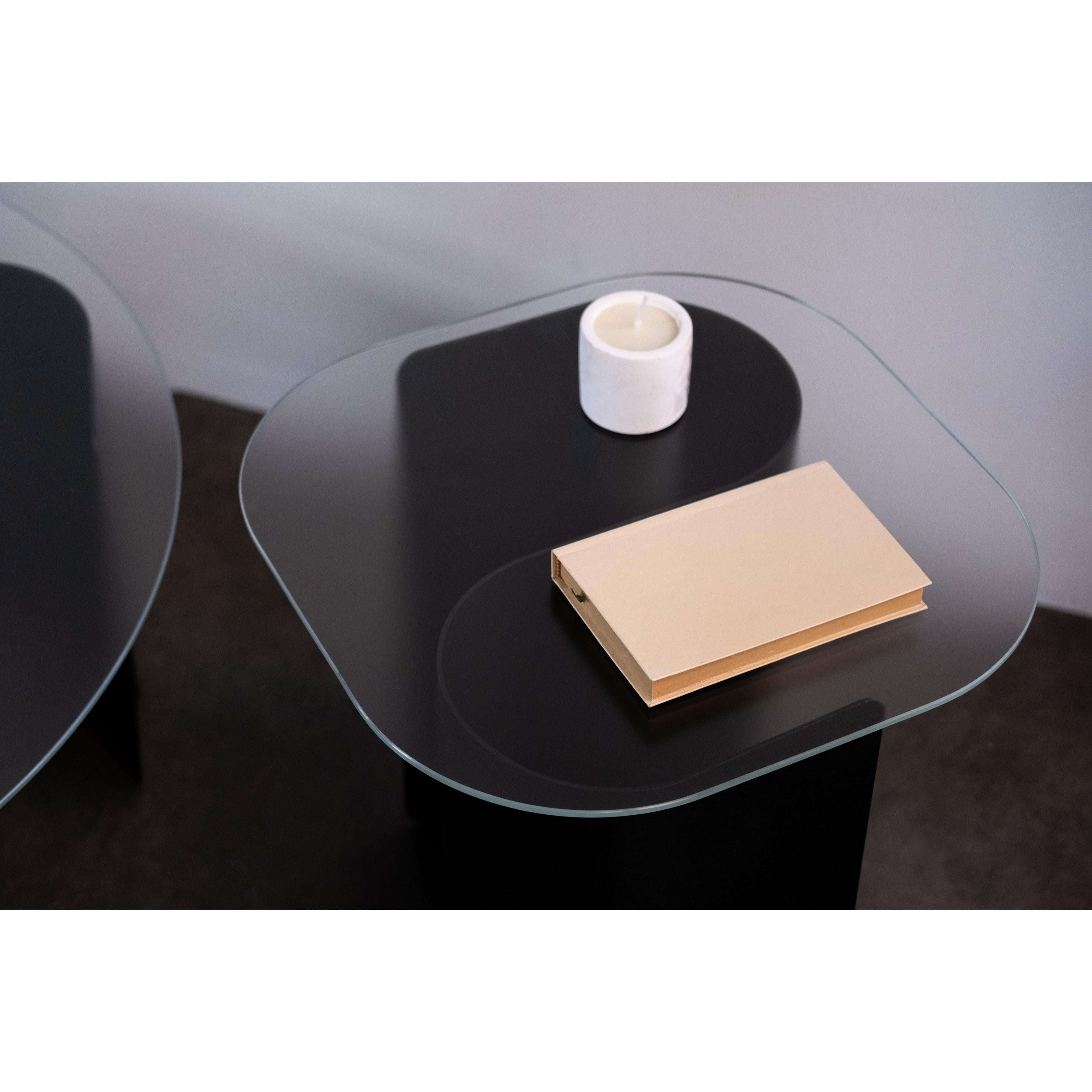 Silhouette Yan Sehpa