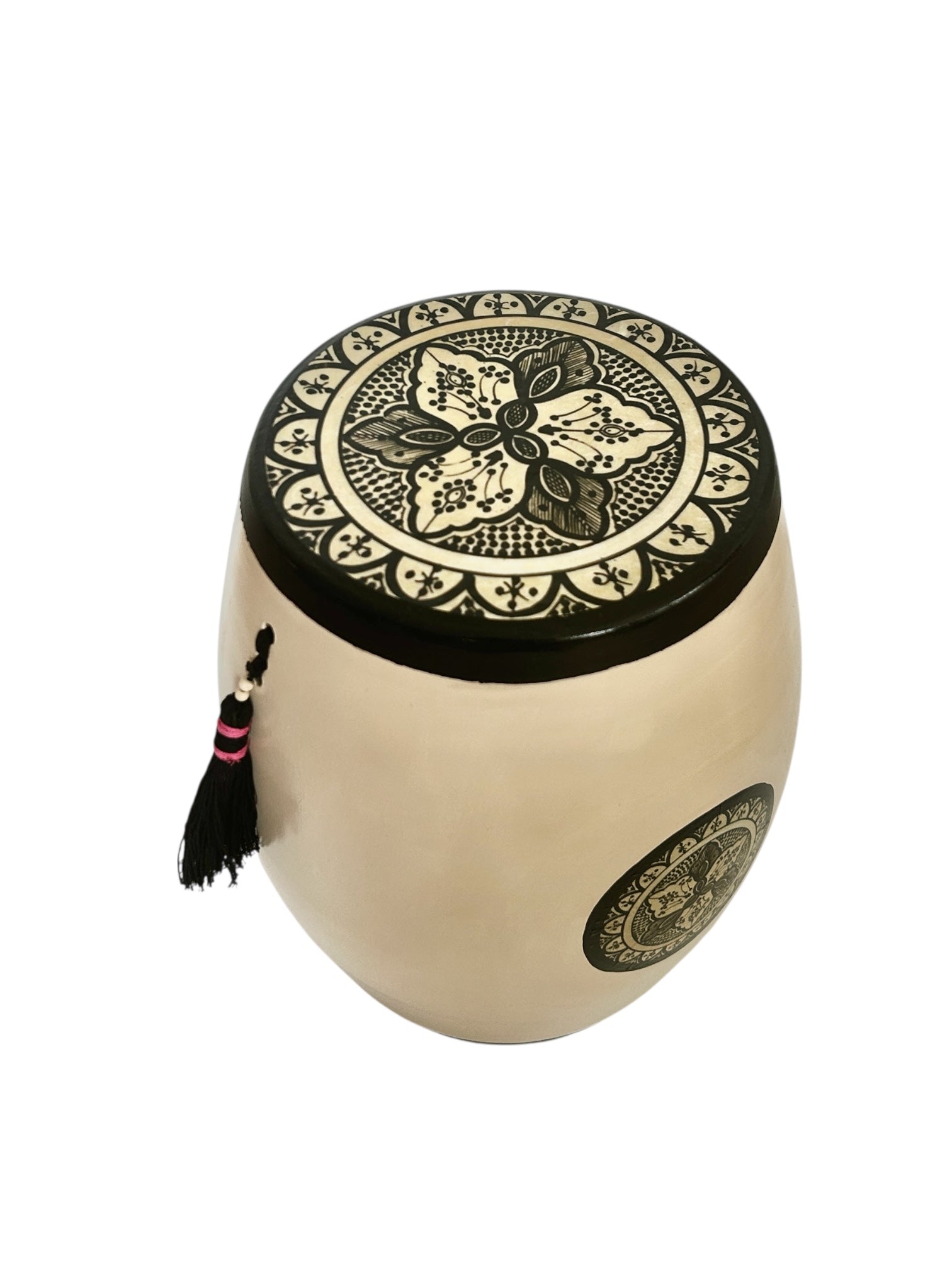 Siyah Püsküllü Seramik Sehpa/Tabure-Yan Sehpa-Box Co Concept-NowShopFun