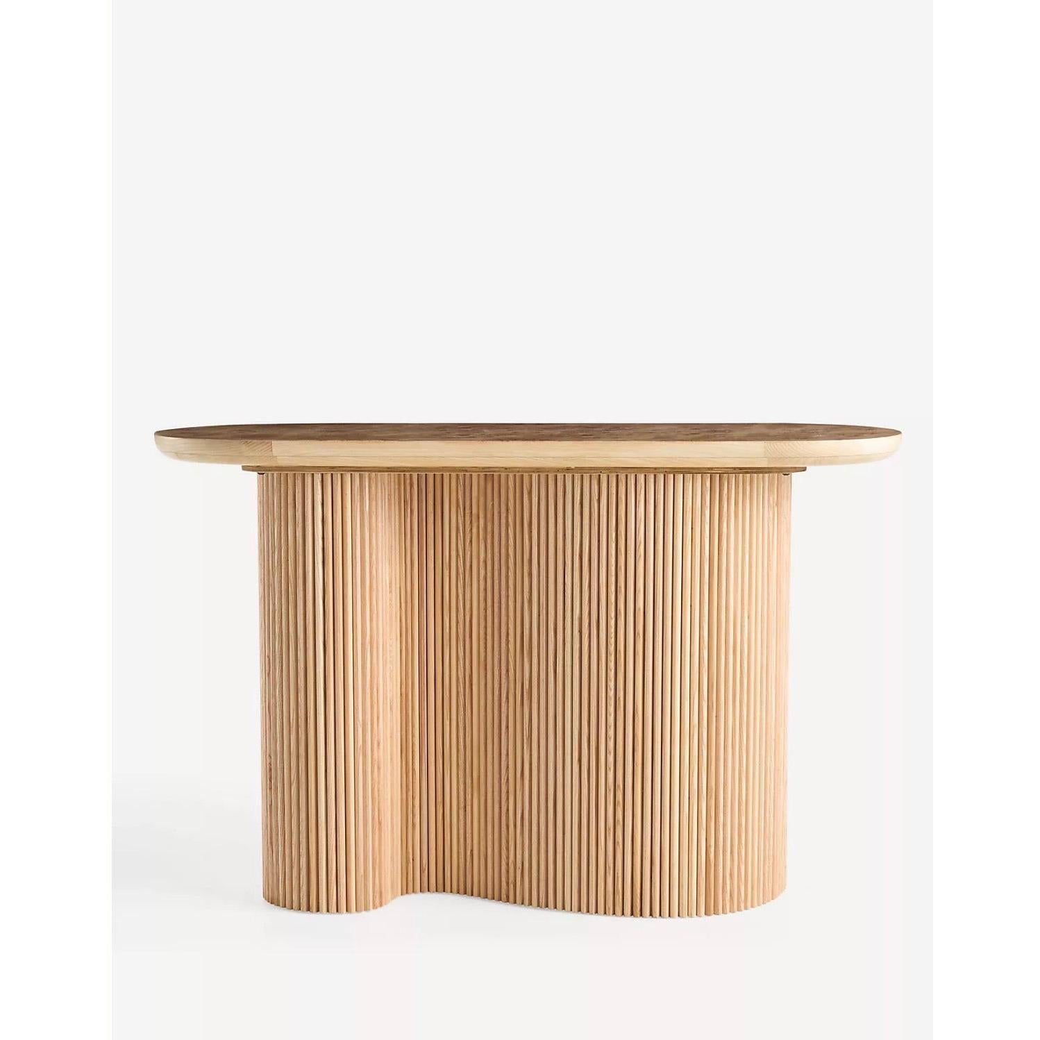 Belora Ahşap Dresuar