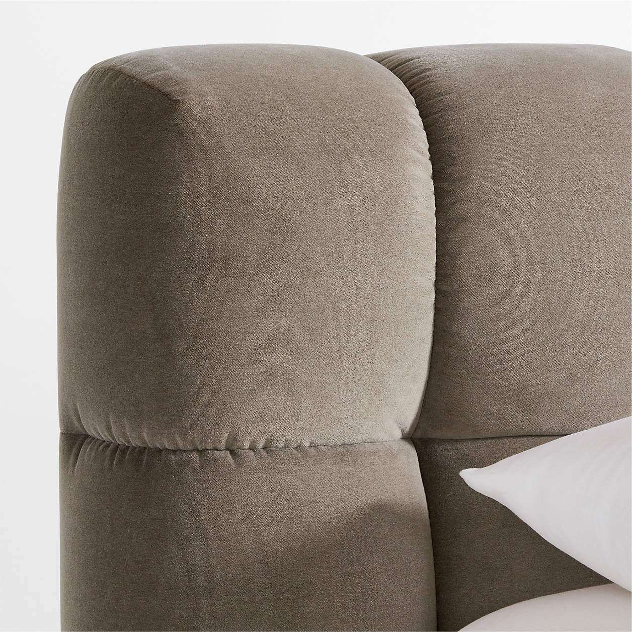 Kayle Kadife Karyola