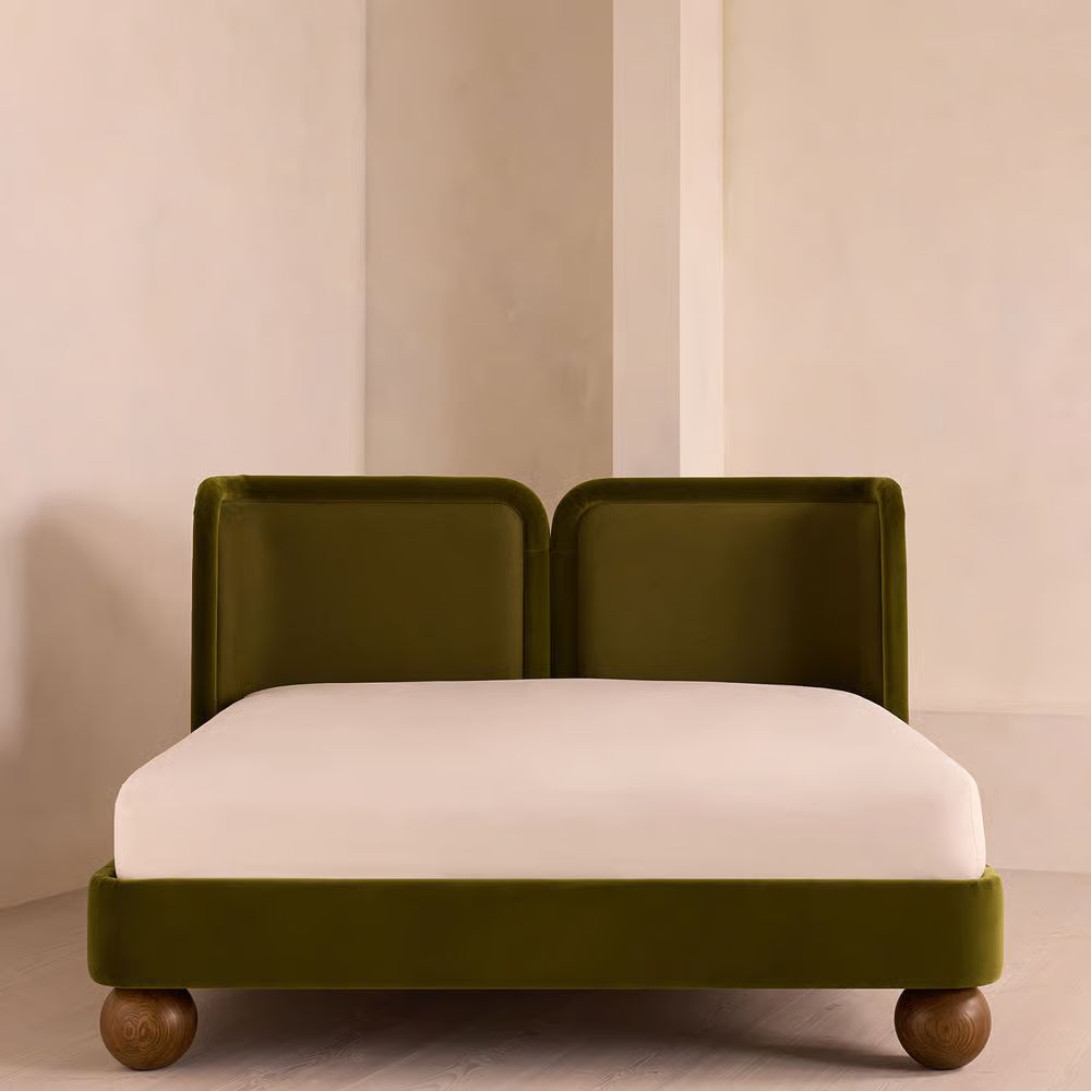 Rivon Kadife Karyola