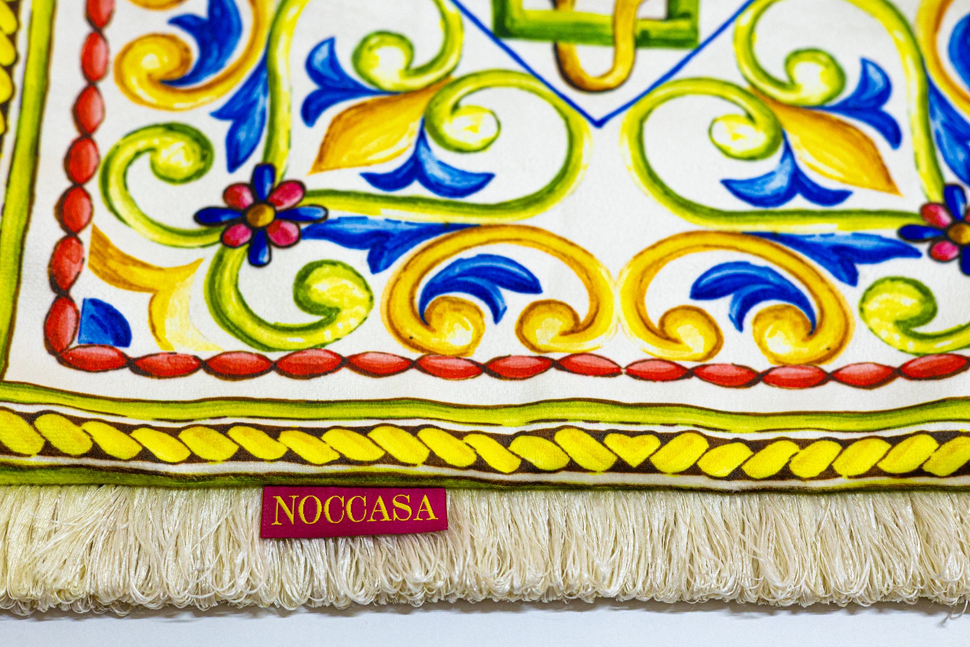 Sorrento Püsküllü Kırlent