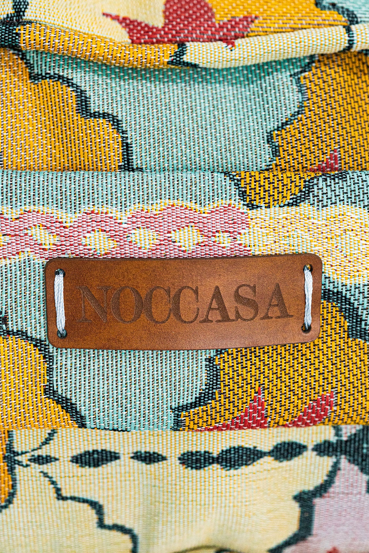 Spring Yuvarlak Outdoor Minder