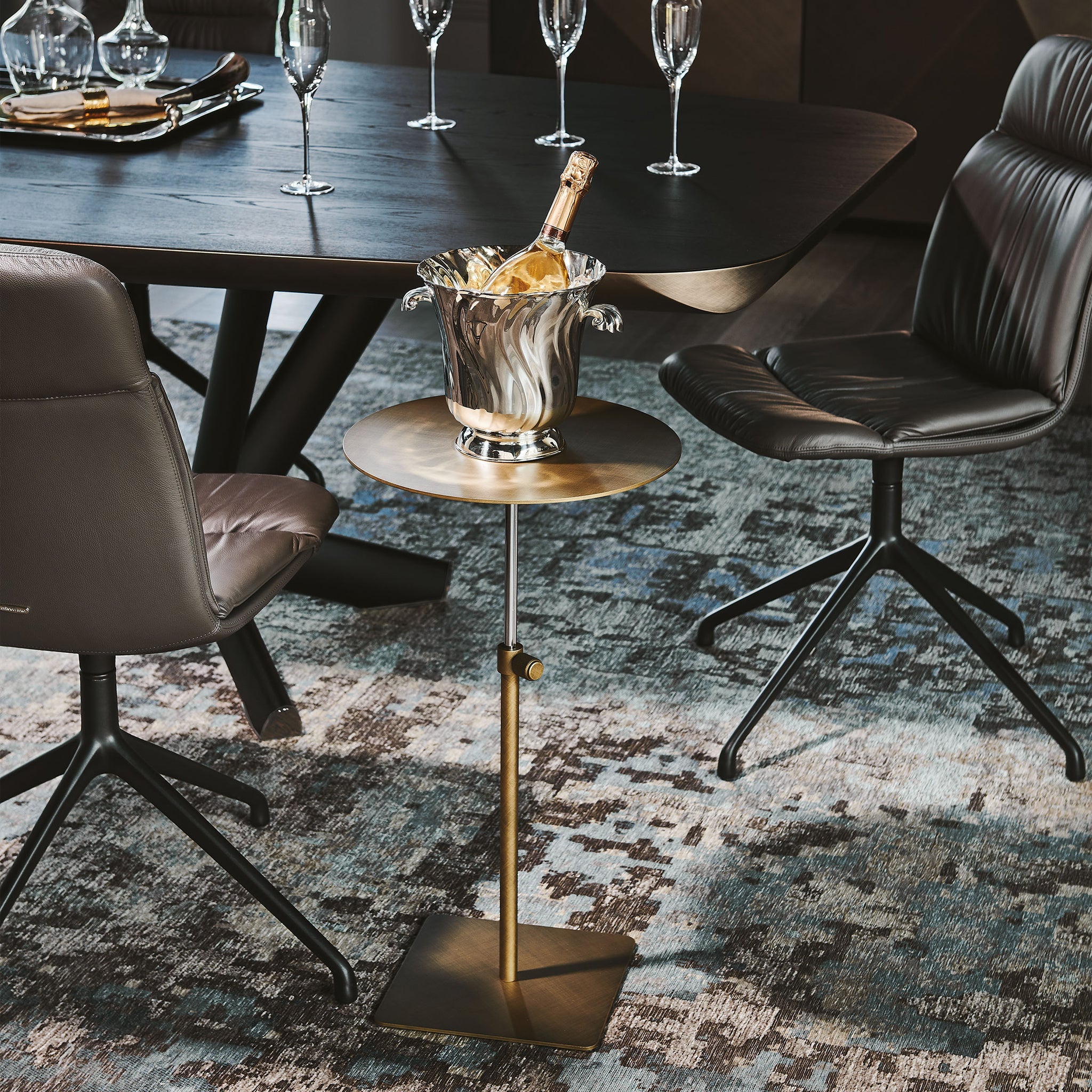 Step Ayarlanabilir Fırça Darbeli Pirinç Sehpa-Sehpa-Cattelan Italia-NowShopFun