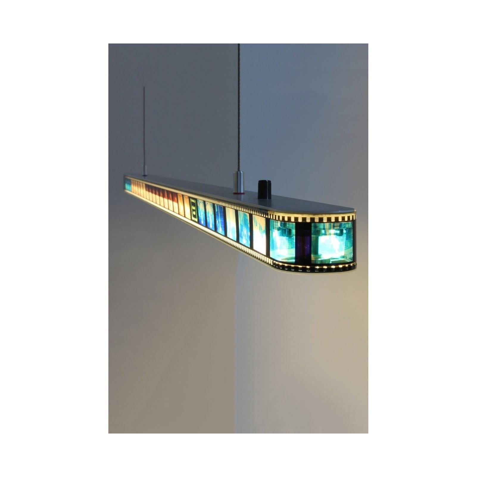 Still Moving Sarkit Ø110x8x9 H100 Cm Led