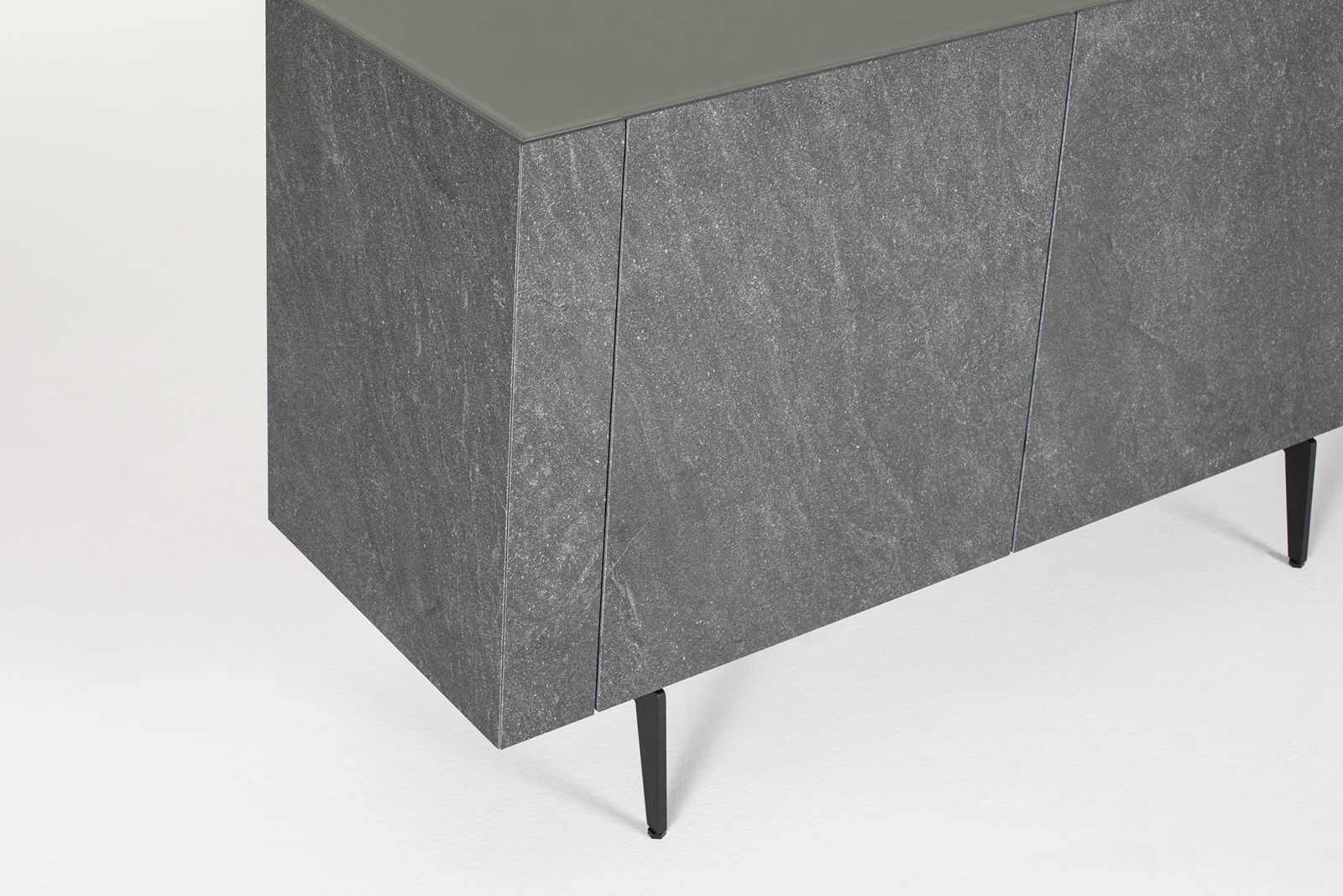 Stone Doğal Taş Ve Metal Konsol