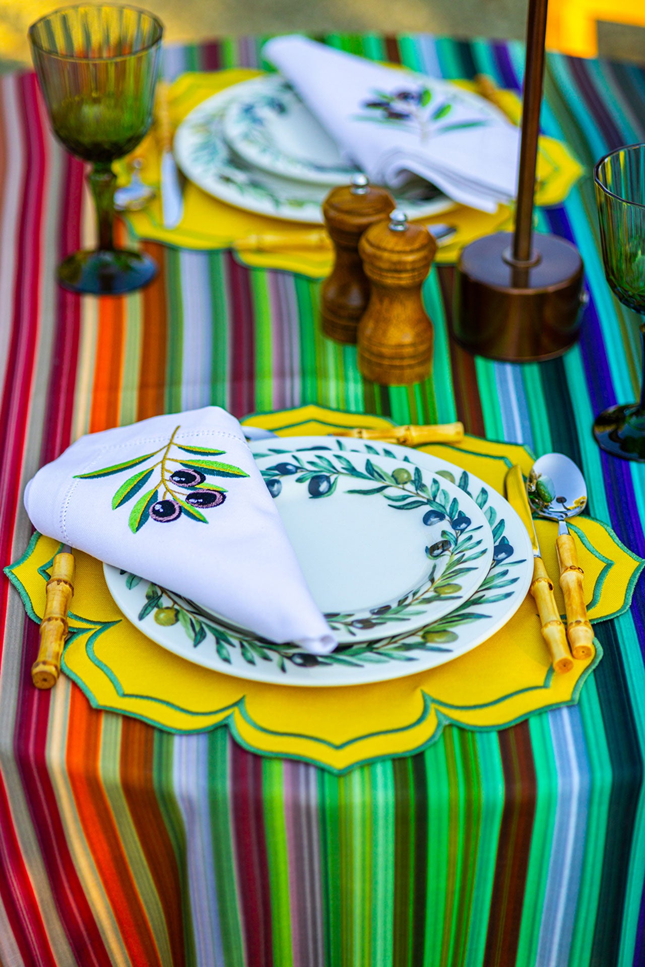 Stripe Symphony Masa Örtüsü