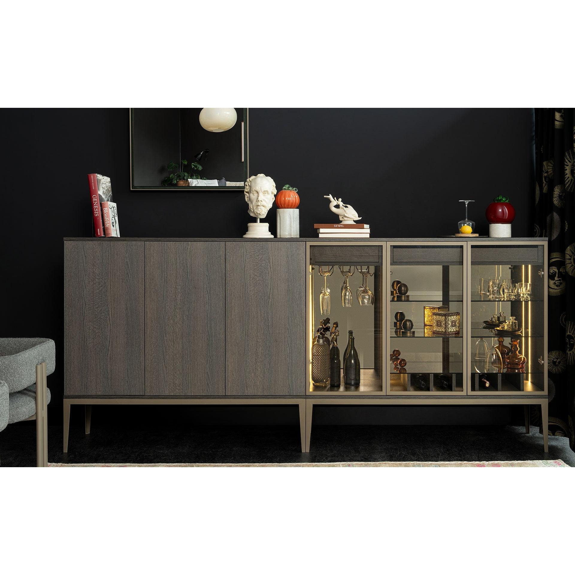 Sui̇ İçki Dolabı