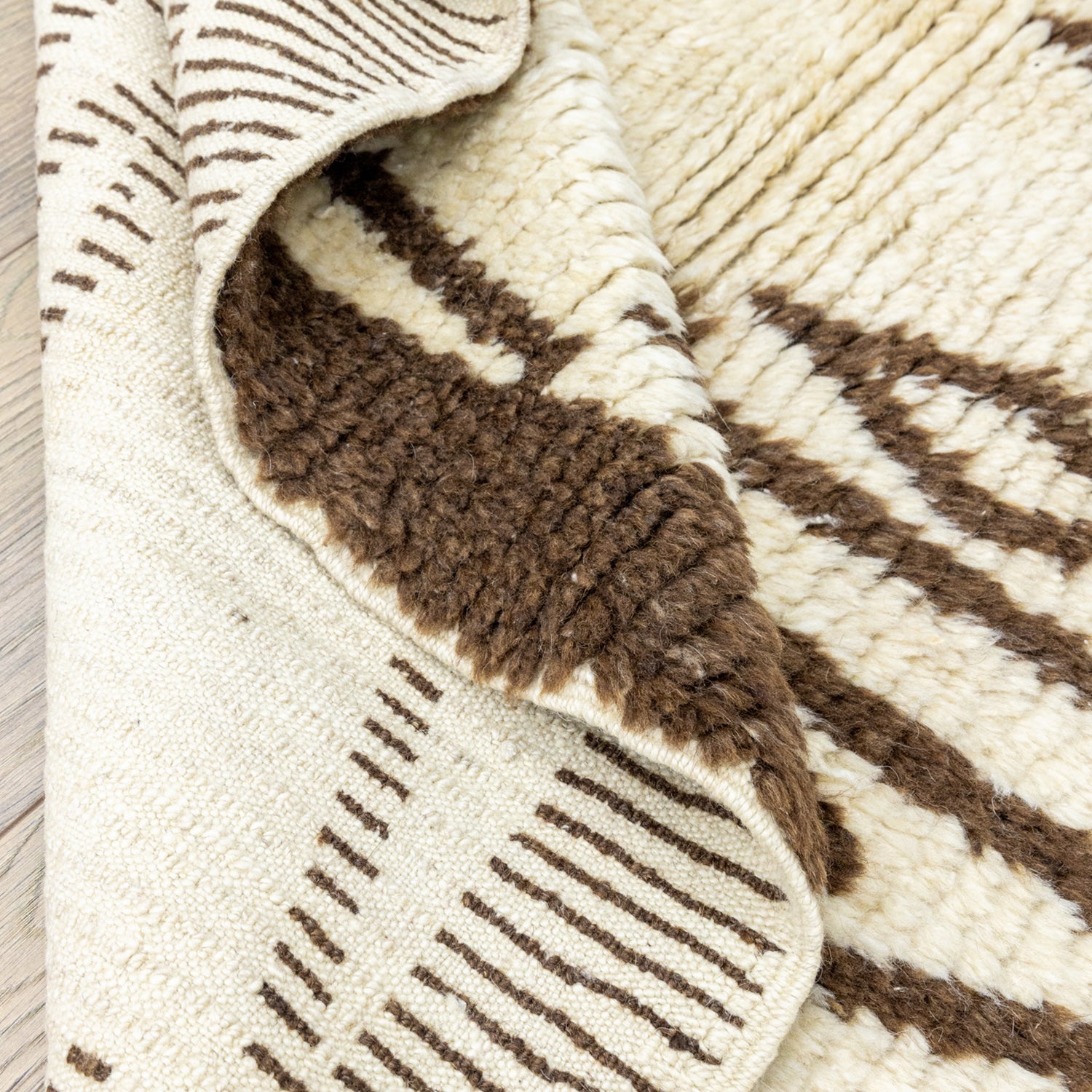 Tamara Bereket Desenli Yün Tülü Halı 96x175 cm-TURKISH HANDWOVEN RUGS-Soho Antiq-NowShopFun