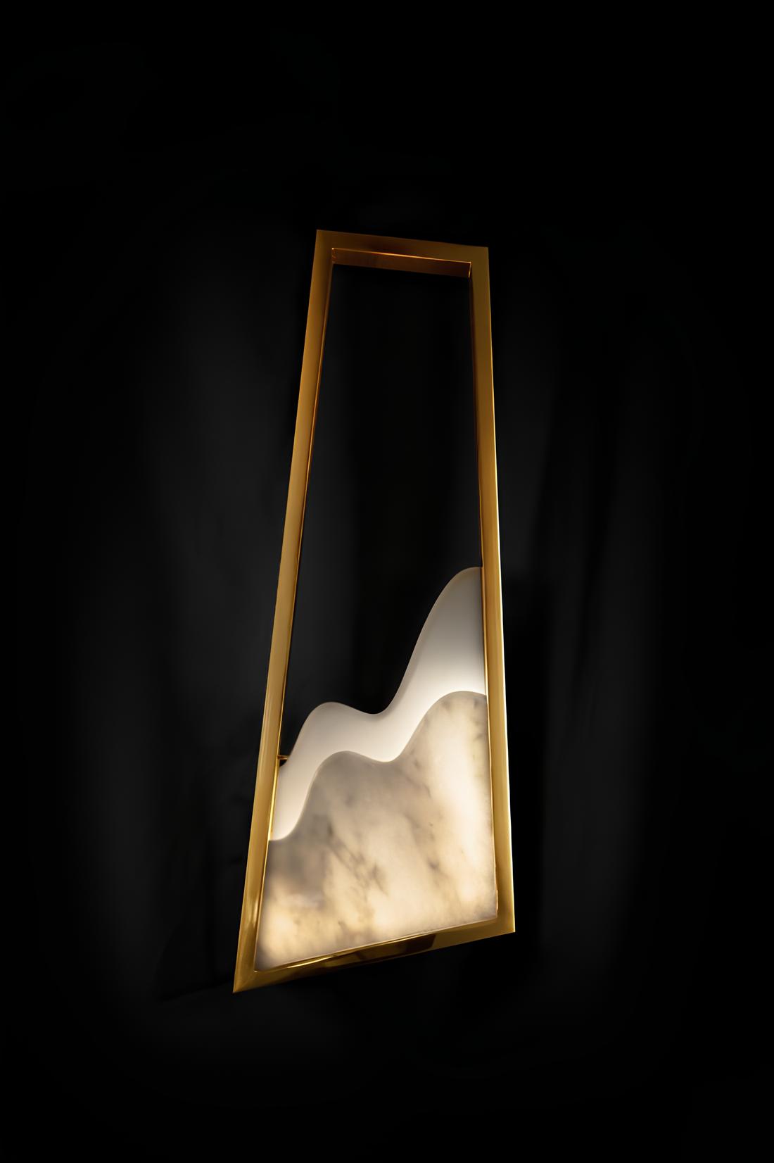 Marble Mag Wall Lamp