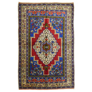 Taşpınar El Dokuma Madalyonlu Halı 126x201 cm