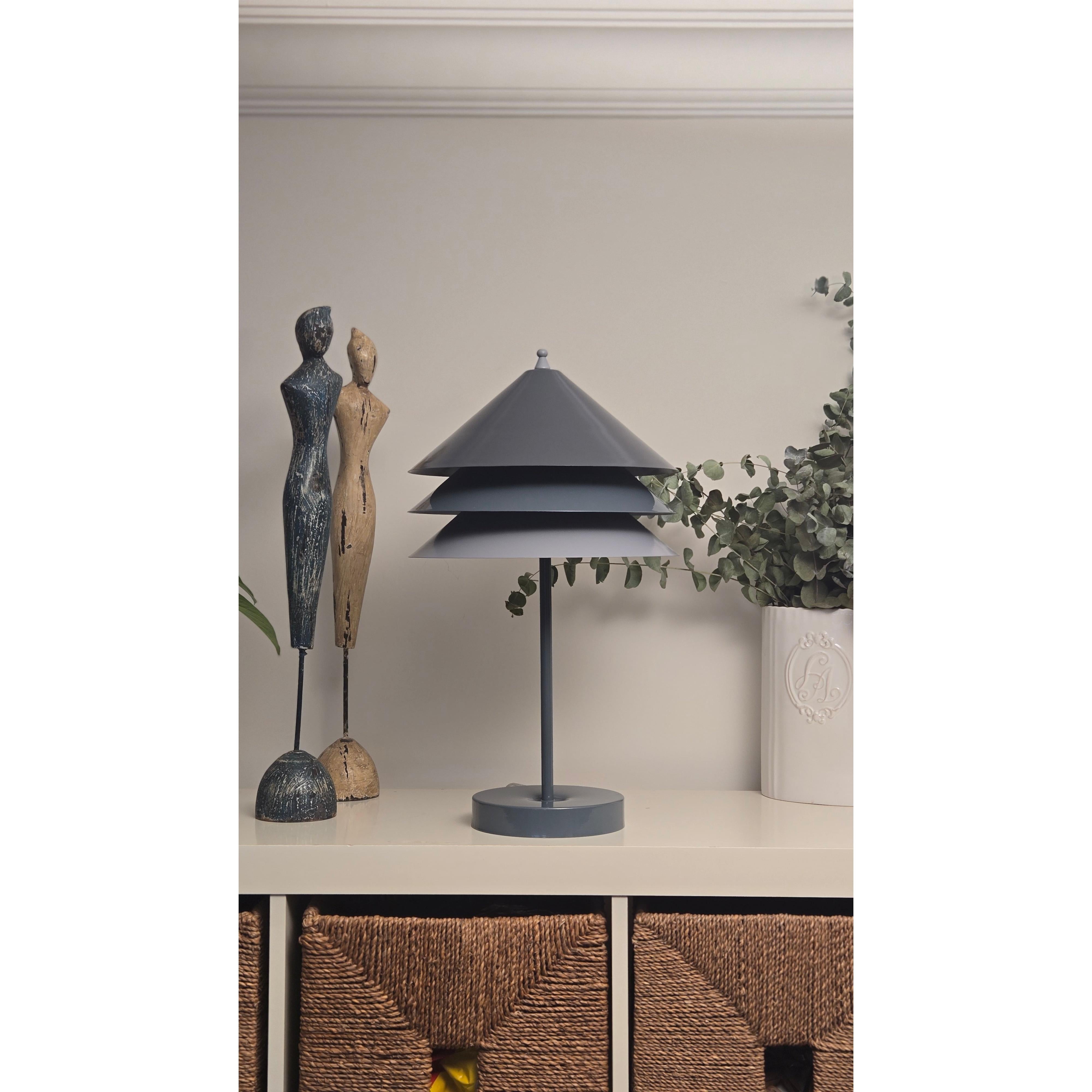 Temple Of Shadows Dekoratif Masa Aydınlatması Gri