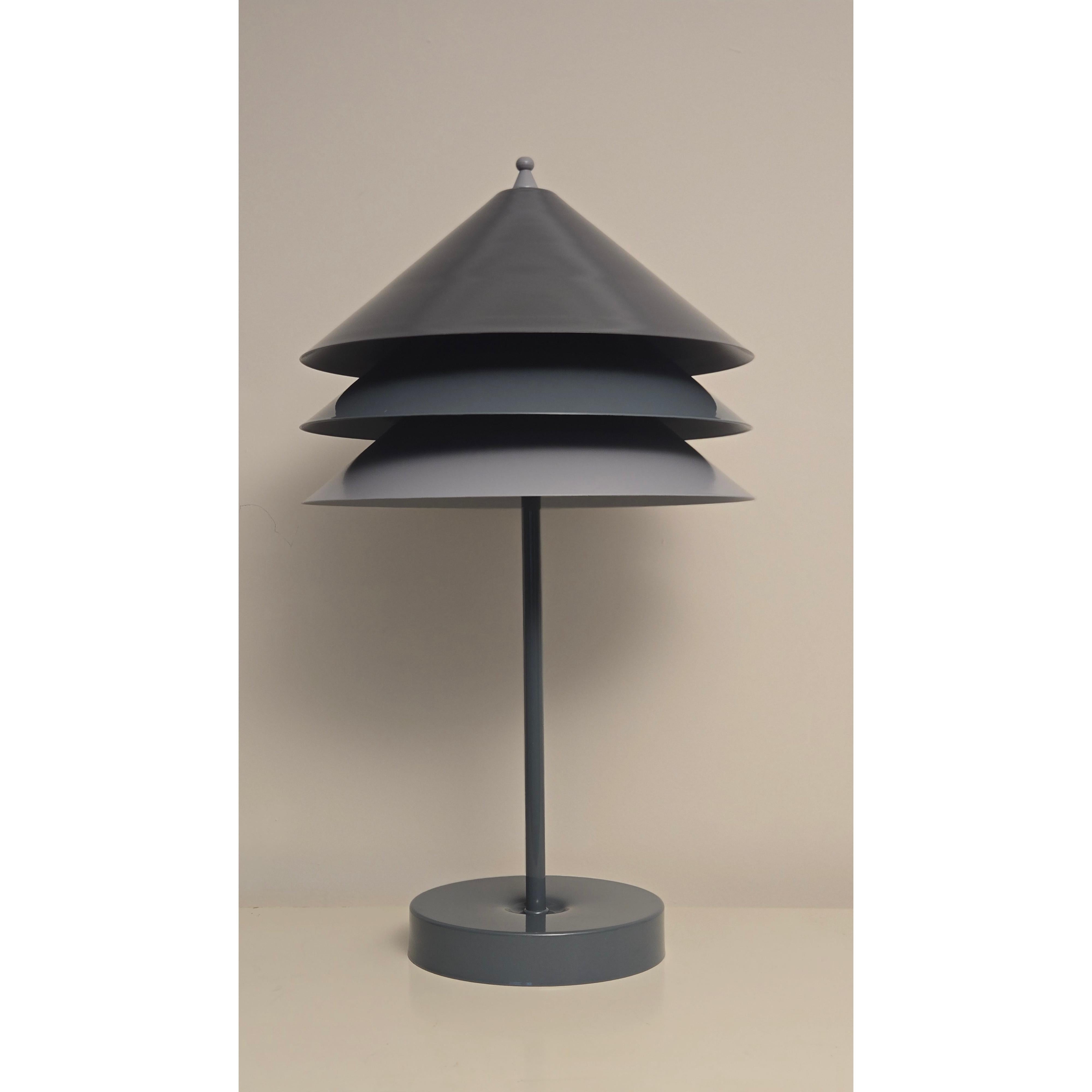 Temple Of Shadows Dekoratif Masa Aydınlatması Gri