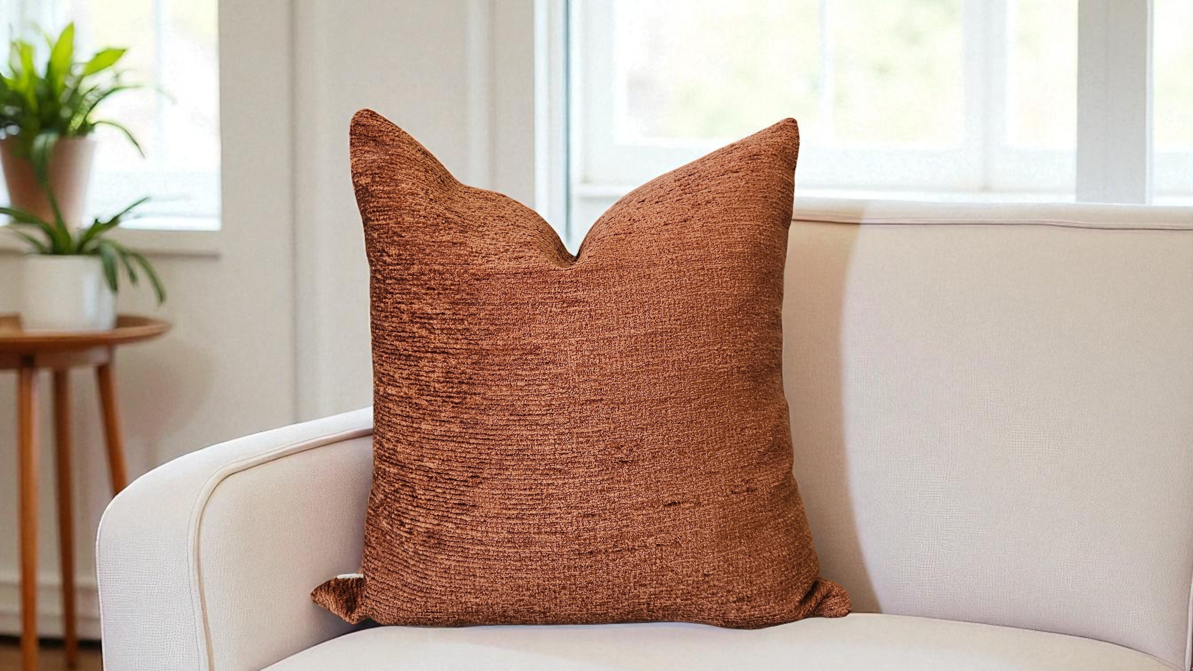 Terracotta Dokulu Kadife Yastık Kılıfı