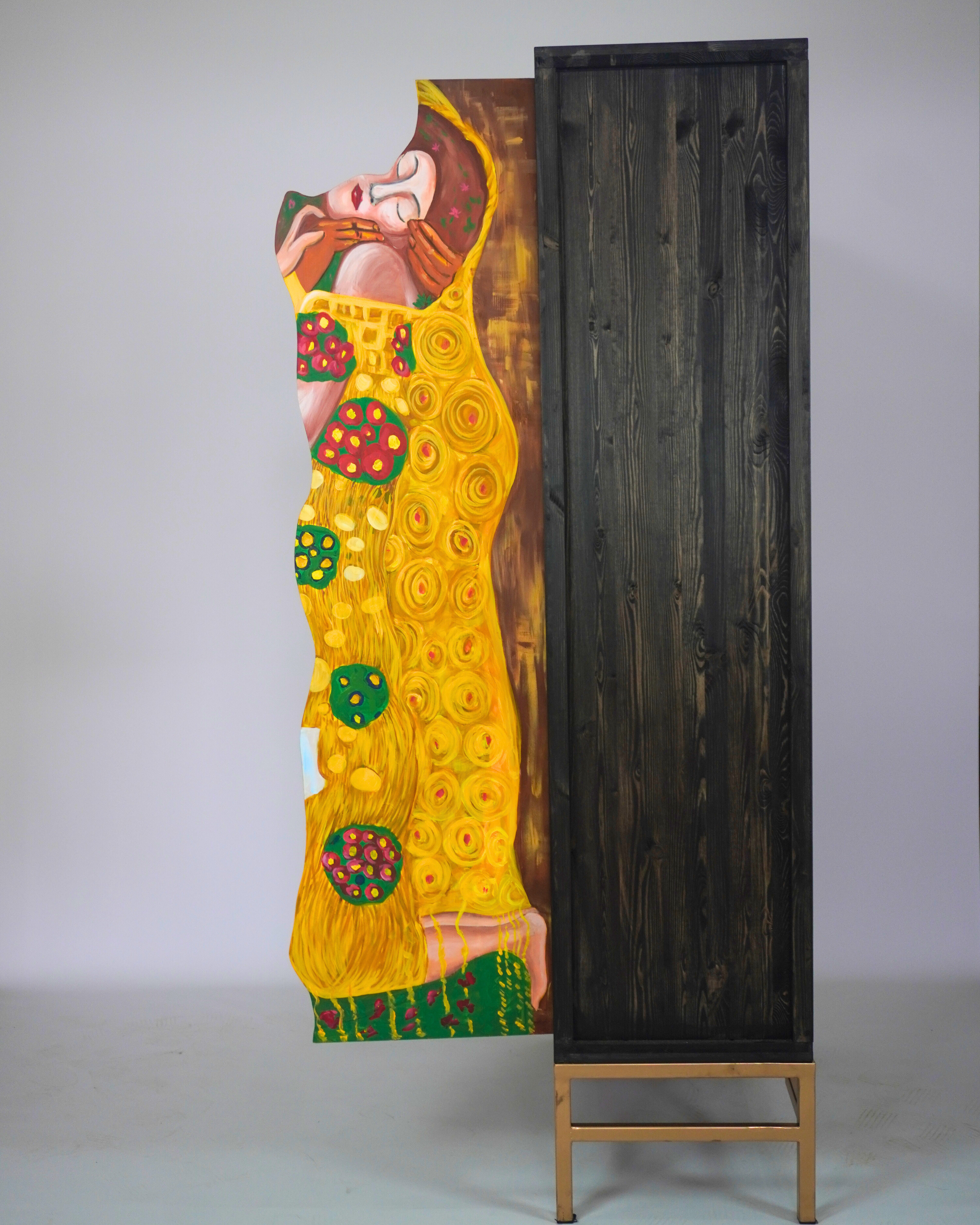 The Kiss Vitrin – One Edition-Dolap-Nobelux Home-NowShopFun
