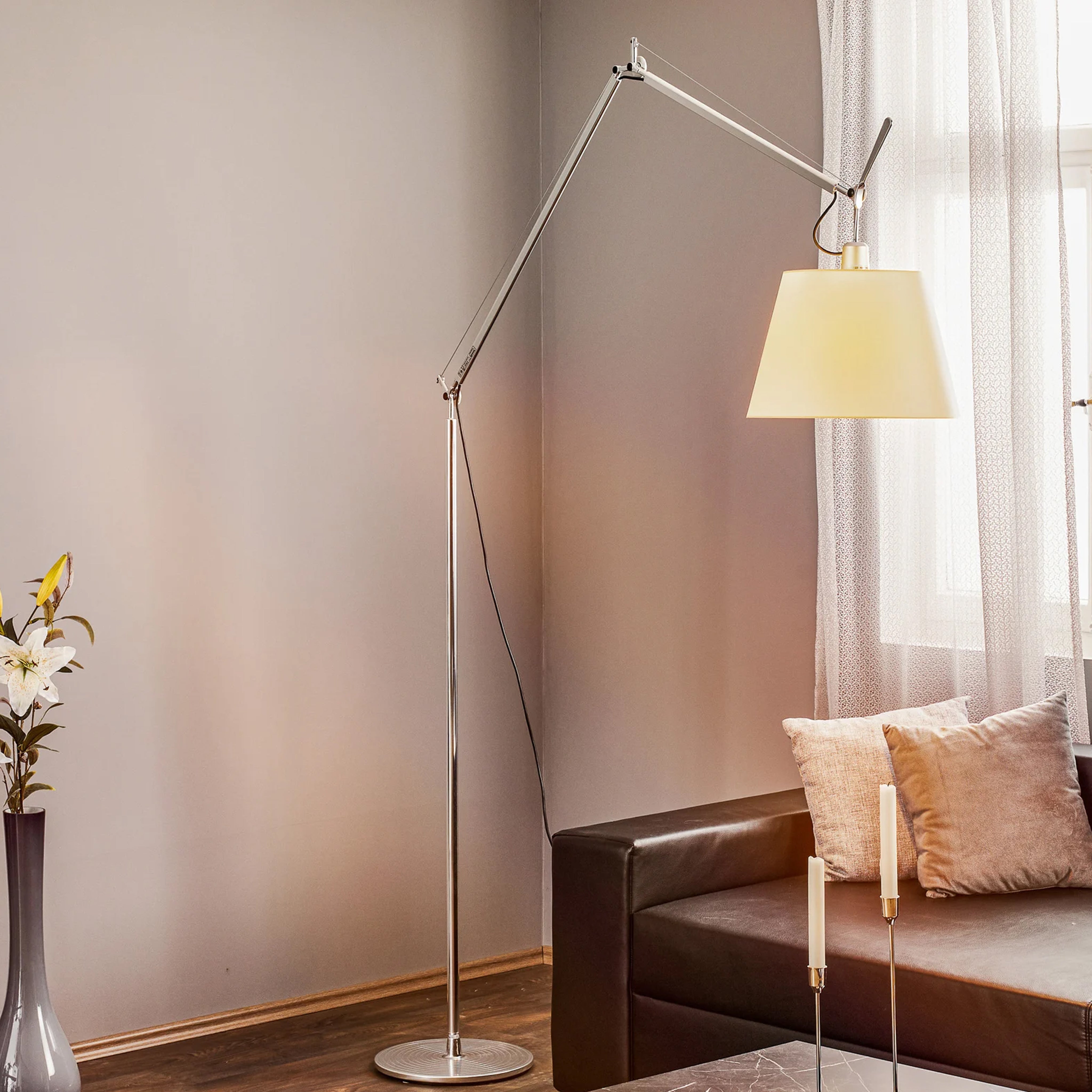 Tolomeo Mega Led Parşömen Difüzör Aluminyum Yer Aydınlatması