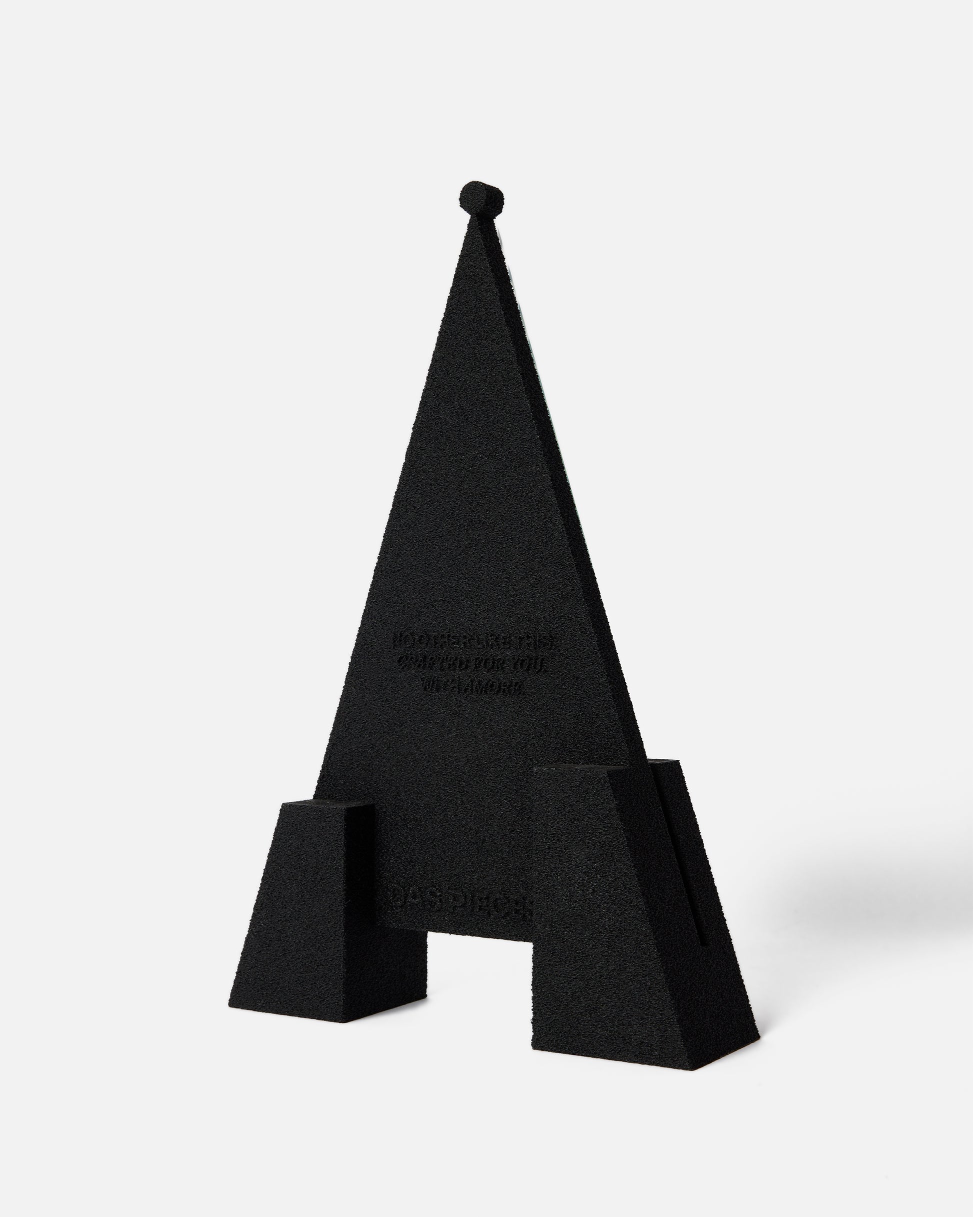 Triangolo Ayna