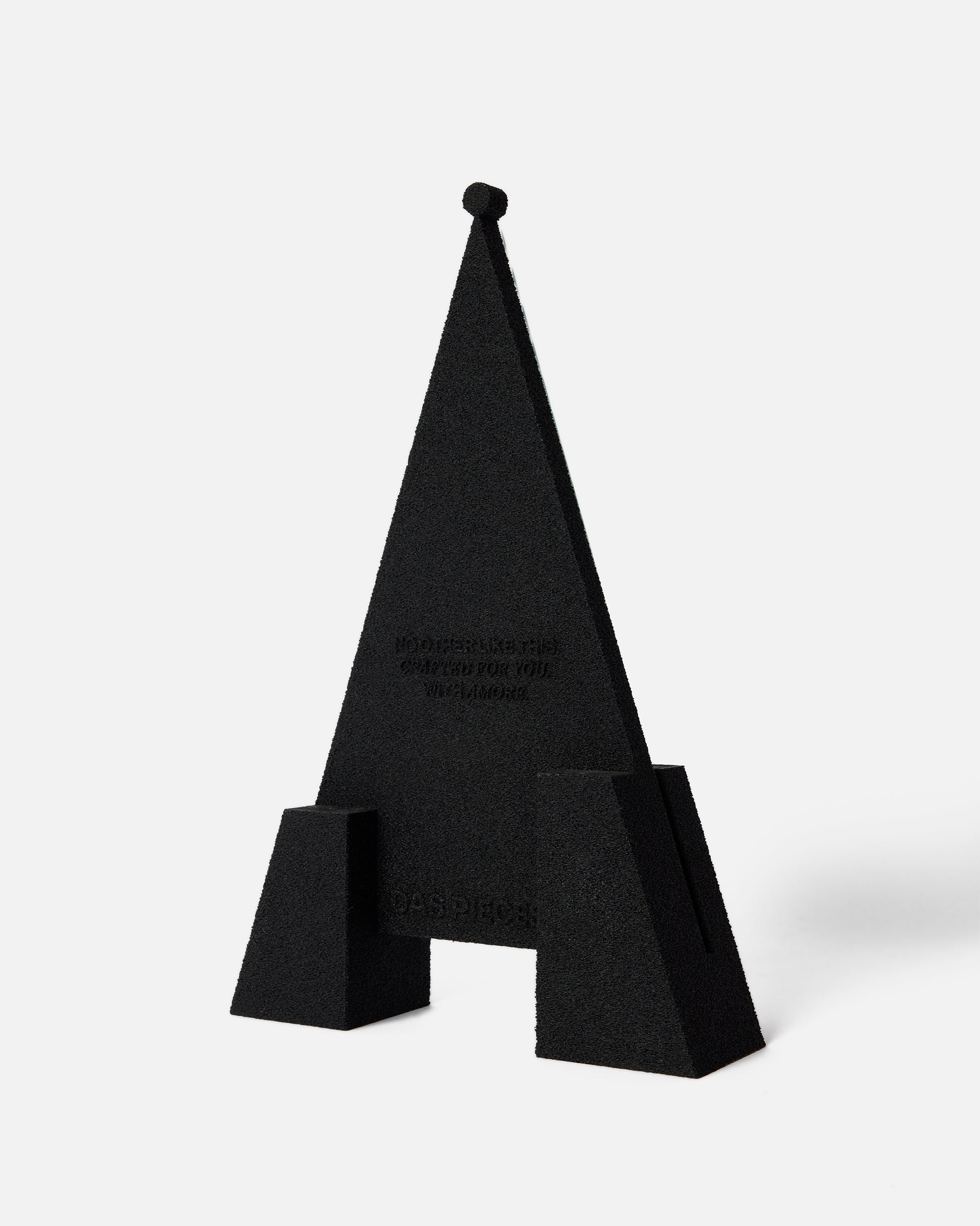 Triangolo Ayna