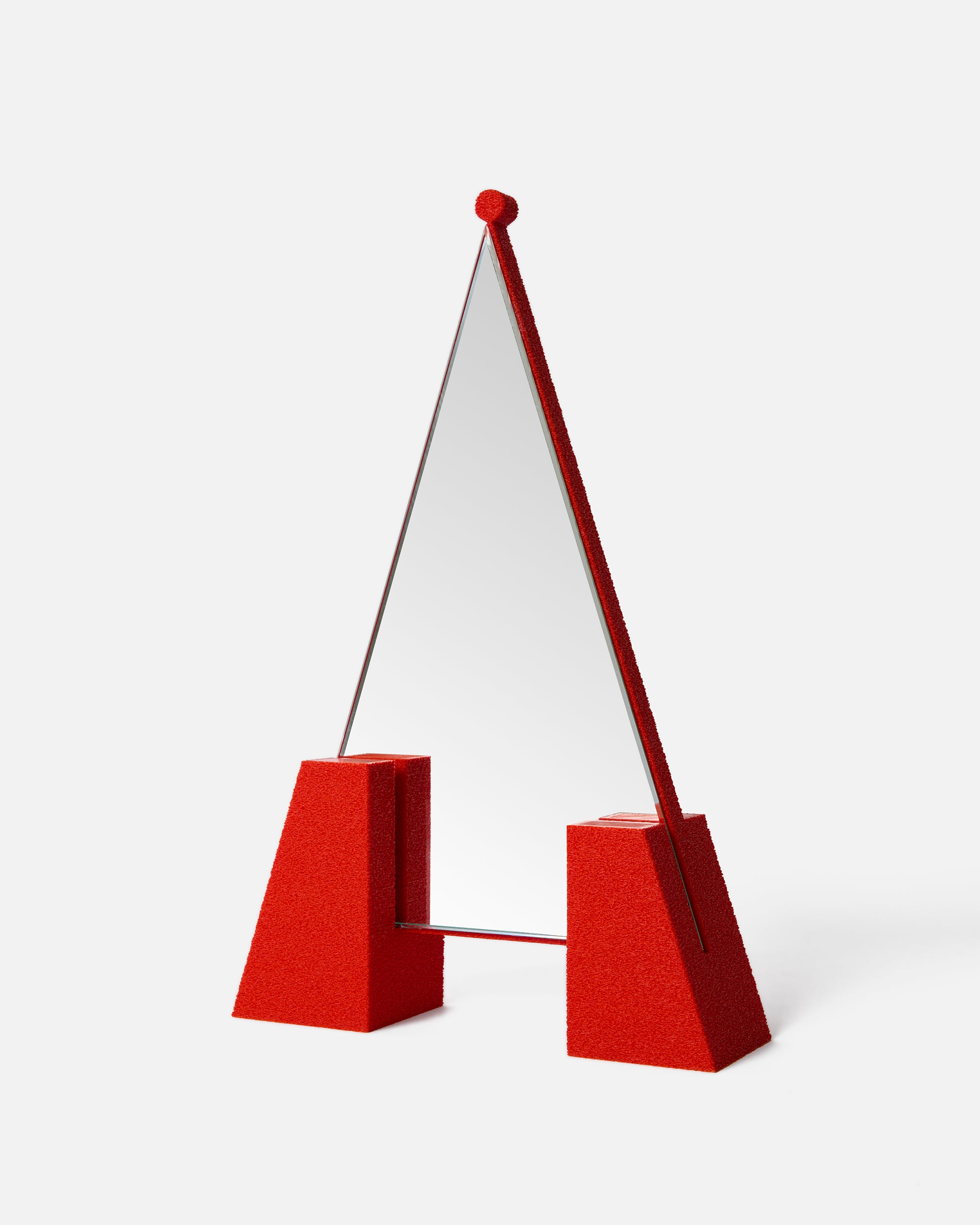 Triangolo Ayna