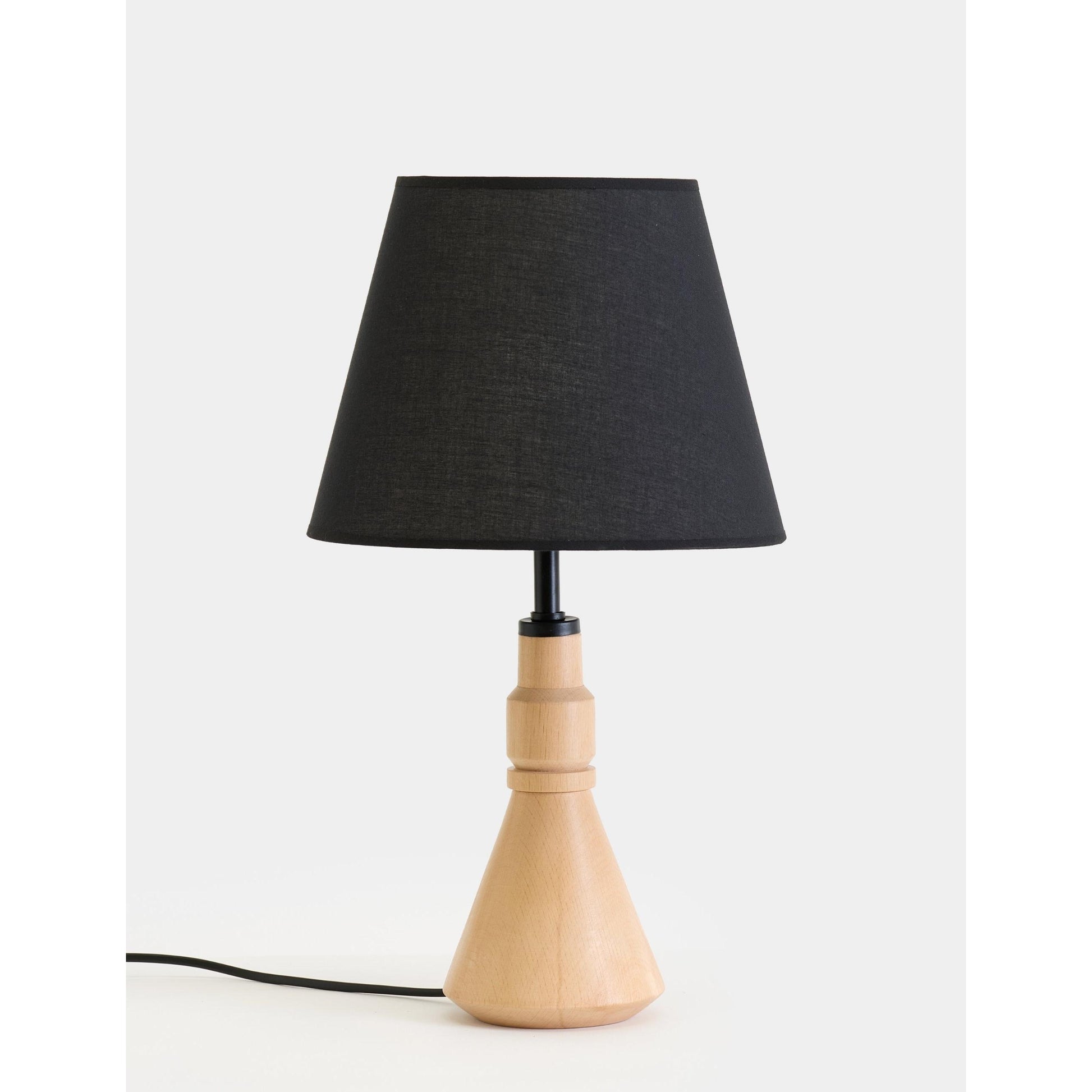 Tromso Kumaş Şapkalı Ahşap Abajur