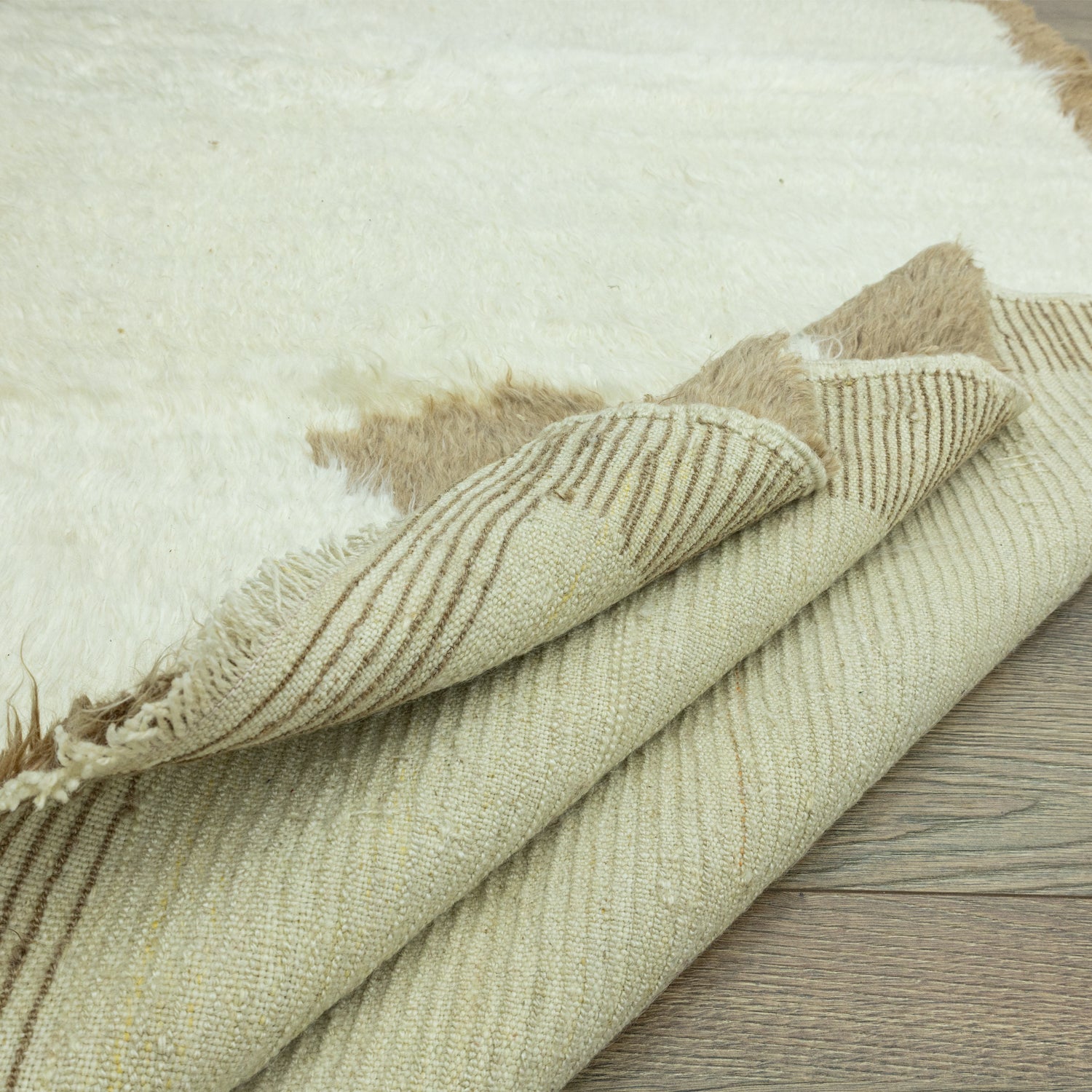 Tully El Dokuma Tiftikli Tülü Halı 116x167 cm